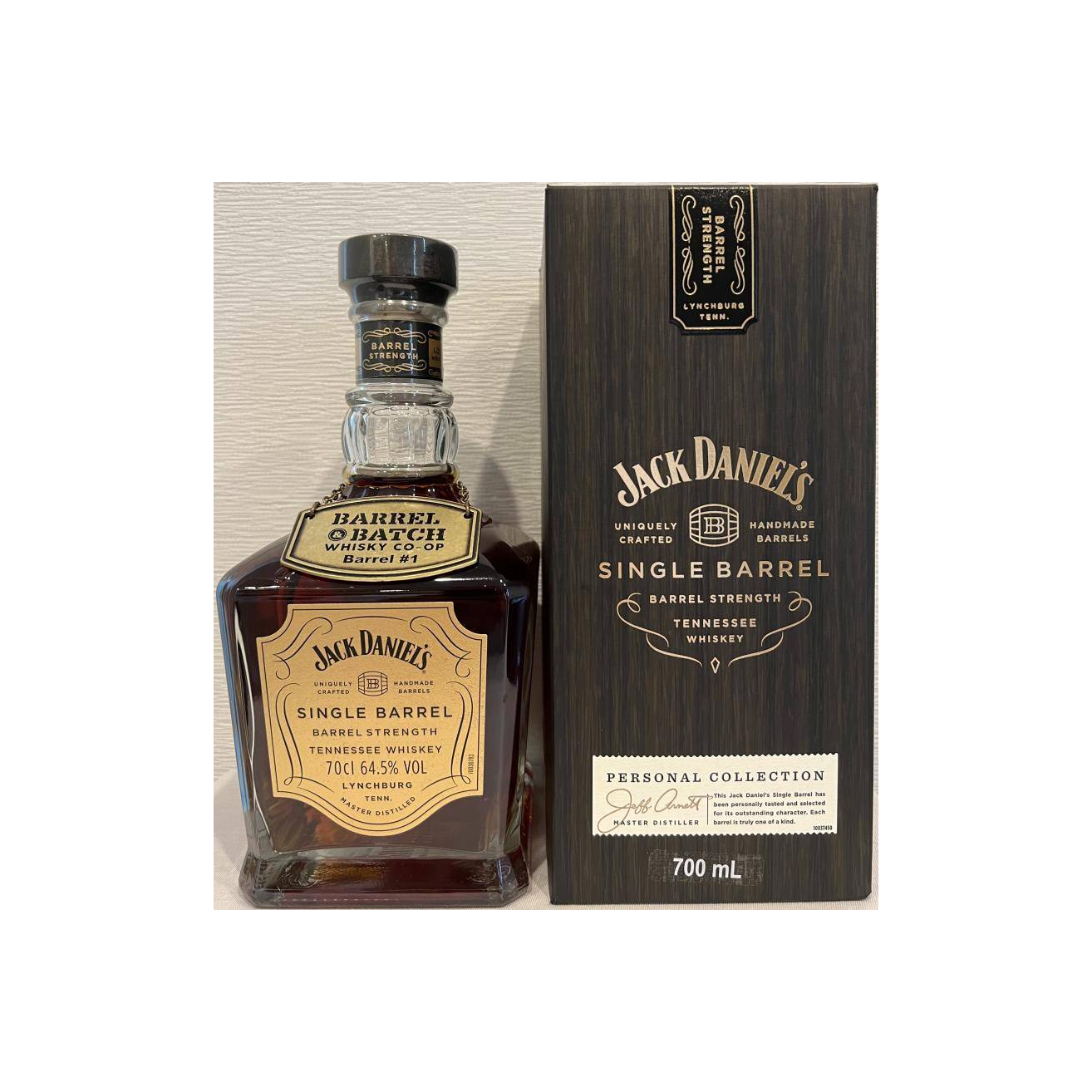 Jack Daniel's Tennessee Whisky  3