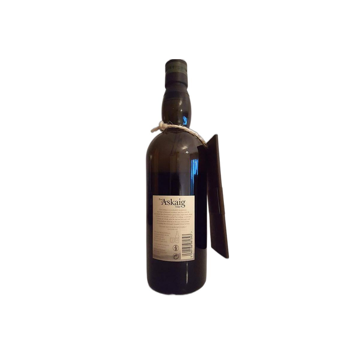 Caol Ila 30 Years Single Malt Whisky 2