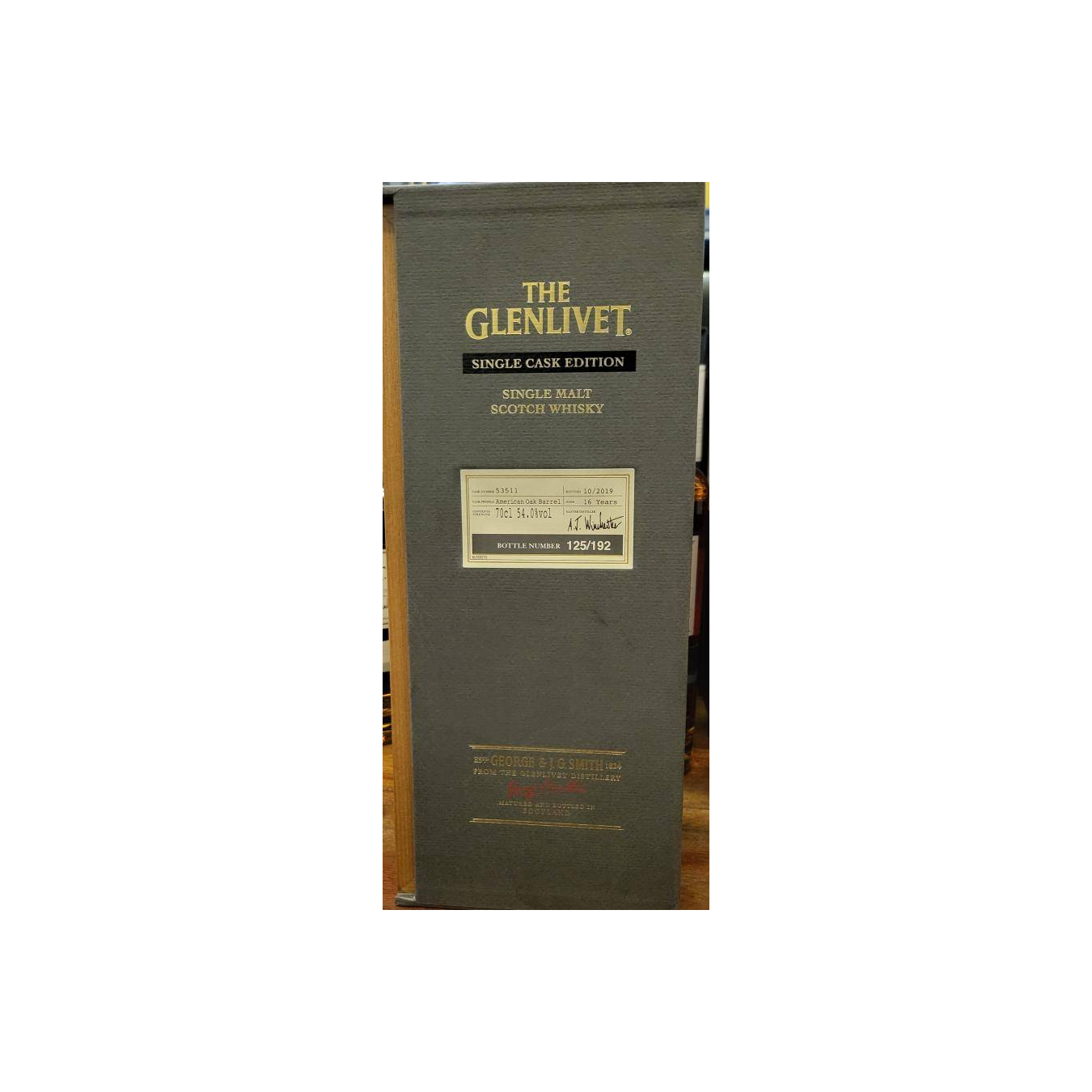 The Glenlivet 16 Years Single Malt Whisky 2