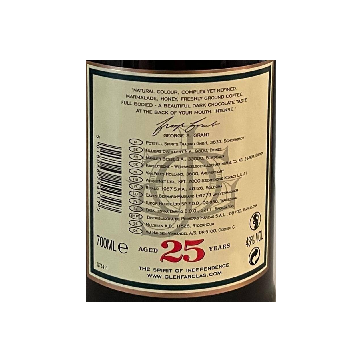 Glenfarclas 25 Years Single Malt Whisky 2