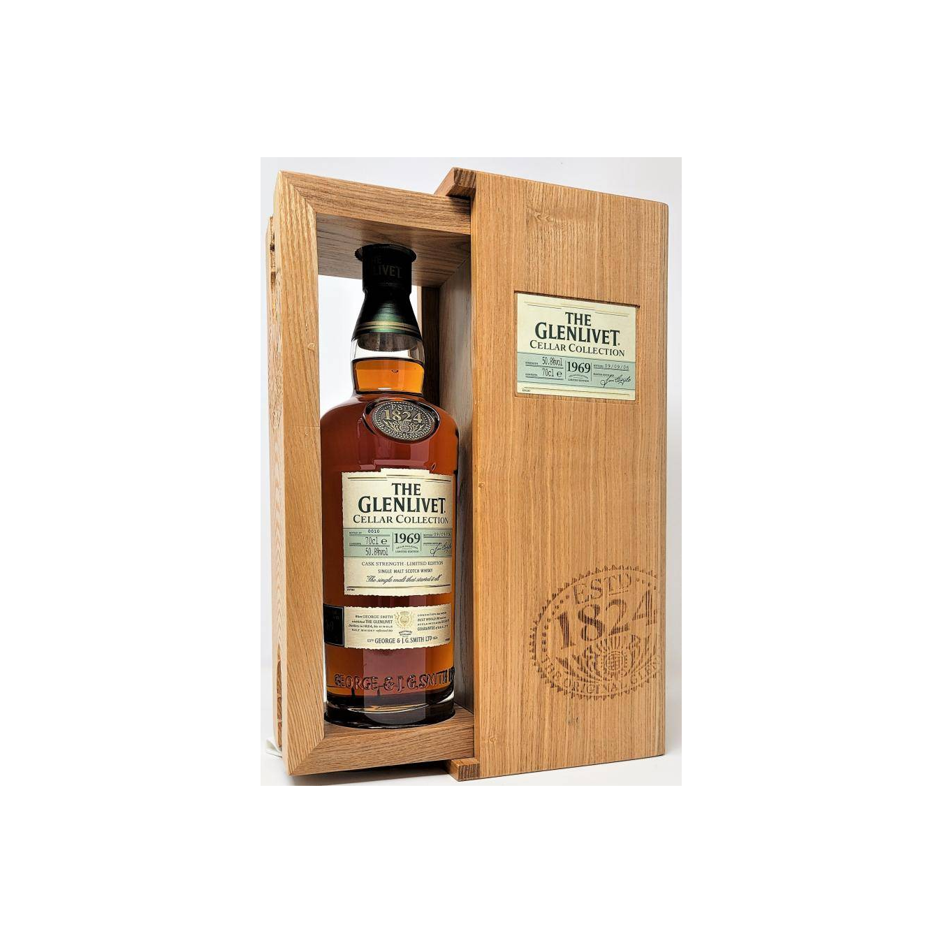 The Glenlivet 1969 37 Years Single Malt Whisky 2