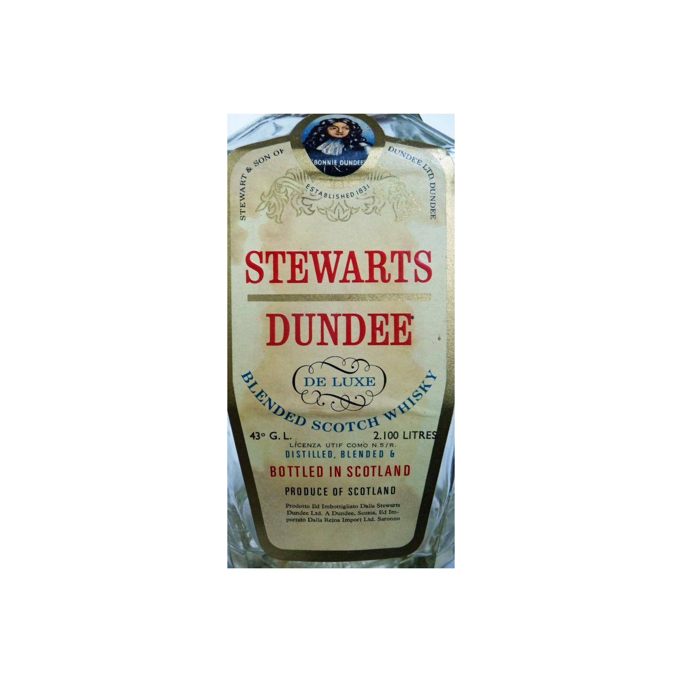 Stewarts Dundee De Luxe Blended Scotch Whisky 3