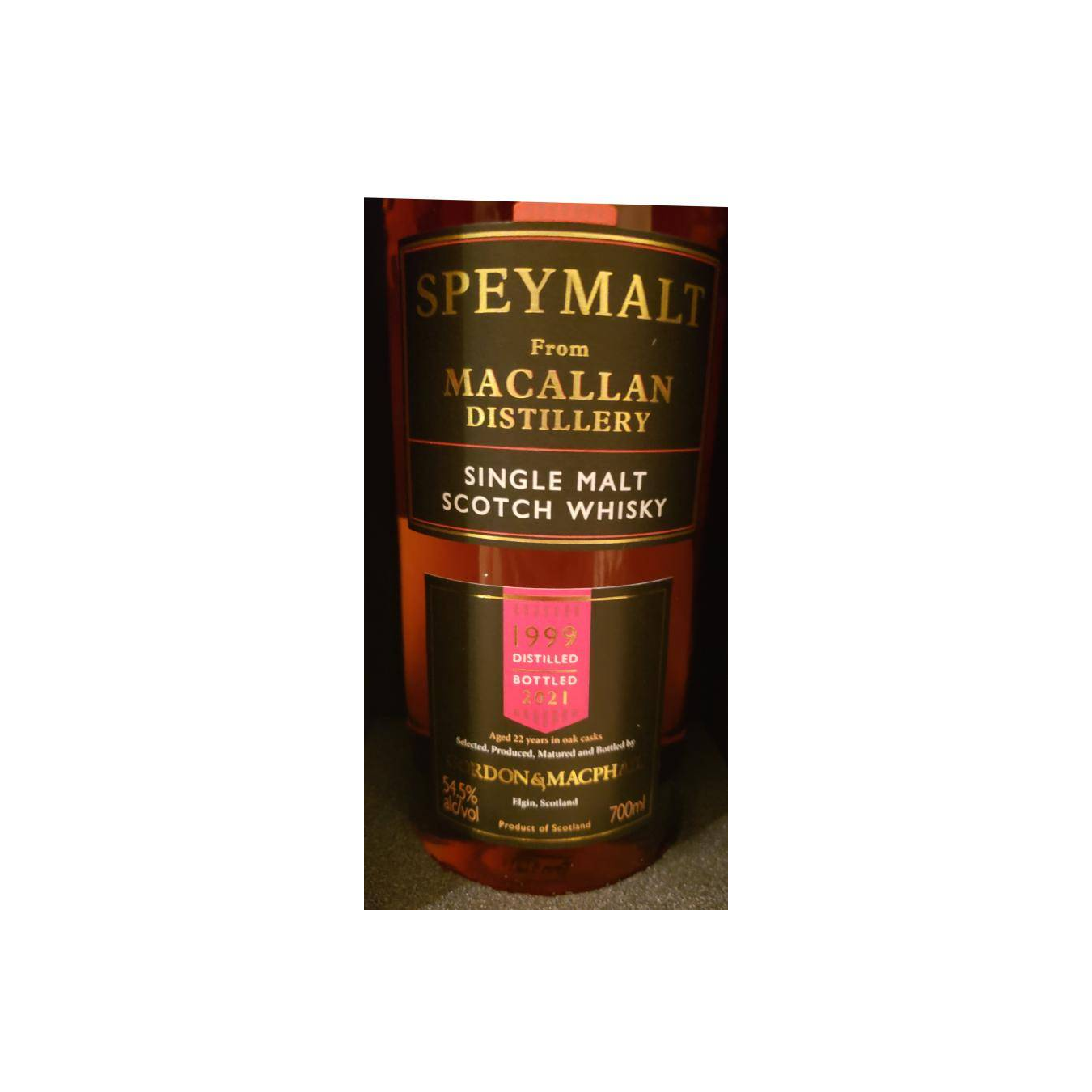 The Macallan 1999 22 Years Single Malt Whisky
