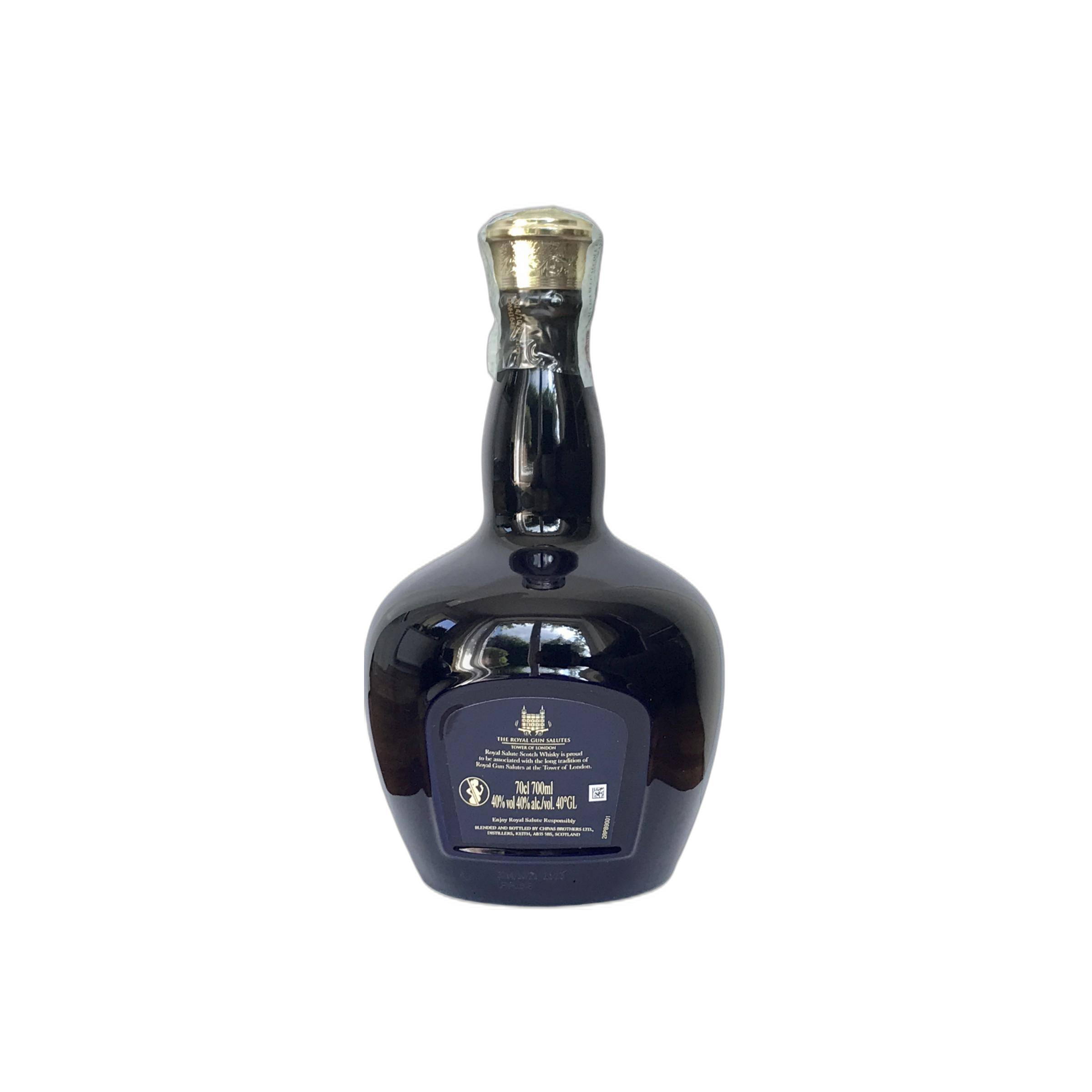 Chivas Regal 21 Years Blended Whisky 2