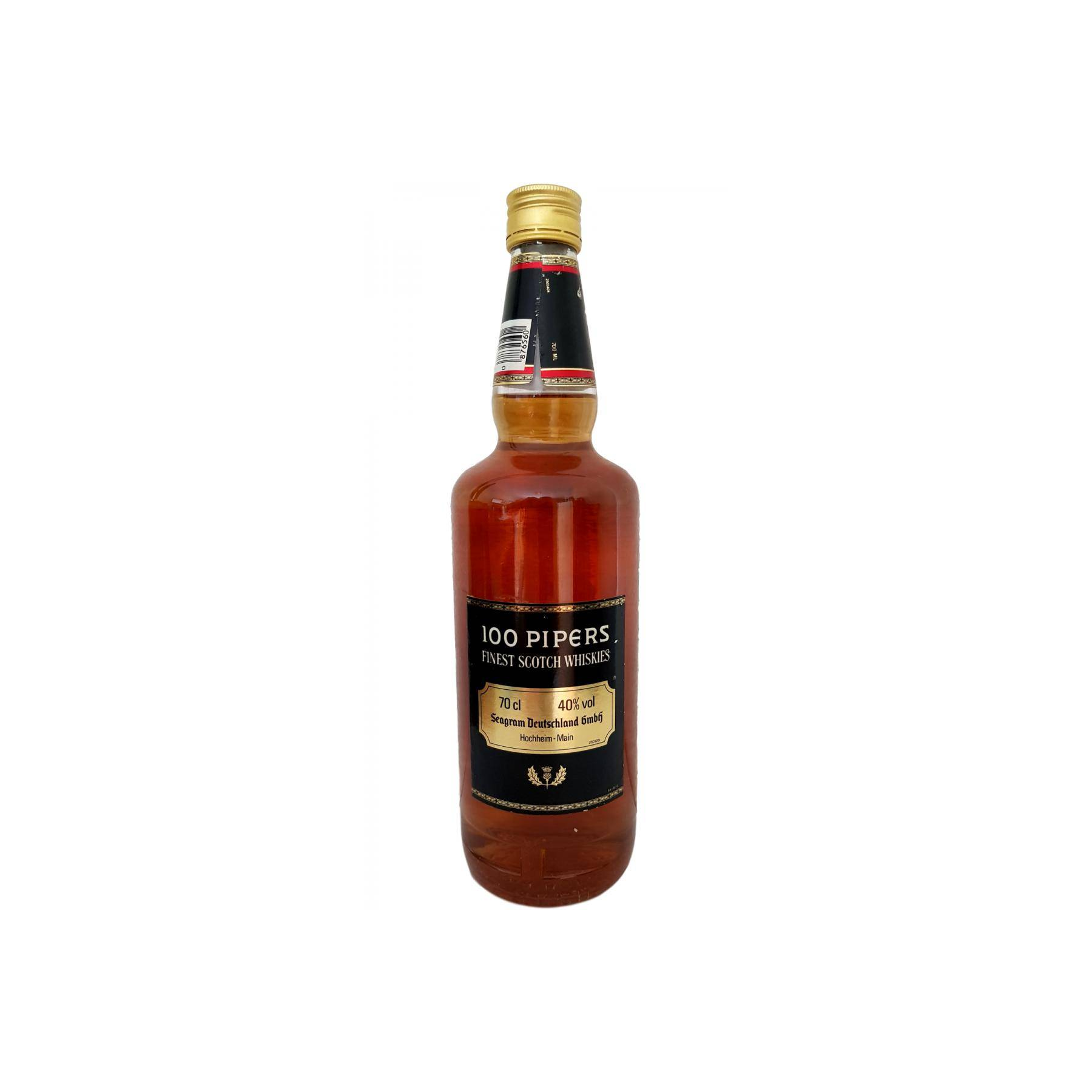 Chivas Regal Blended Whisky 2