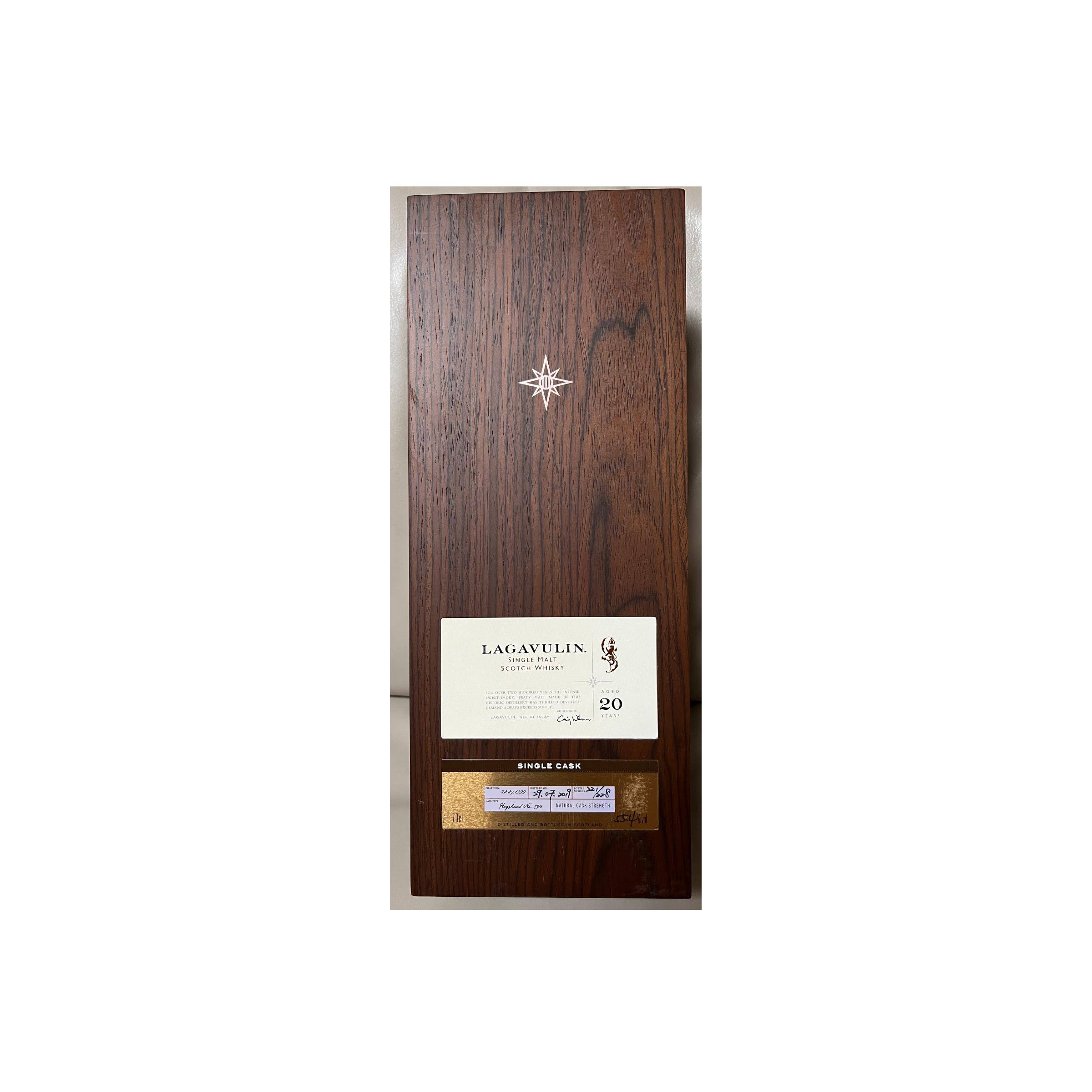 Lagavulin 1999 20 Years Single Malt Whisky 3