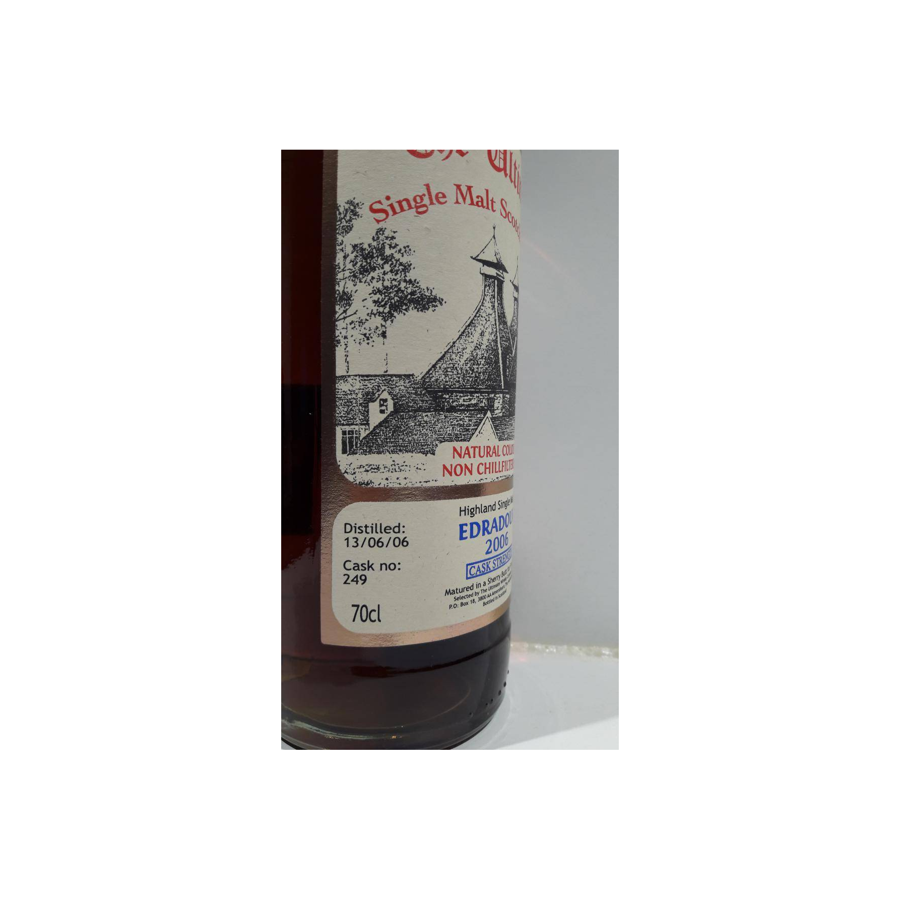 Edradour 2006 9 Years Single Malt Whisky 3