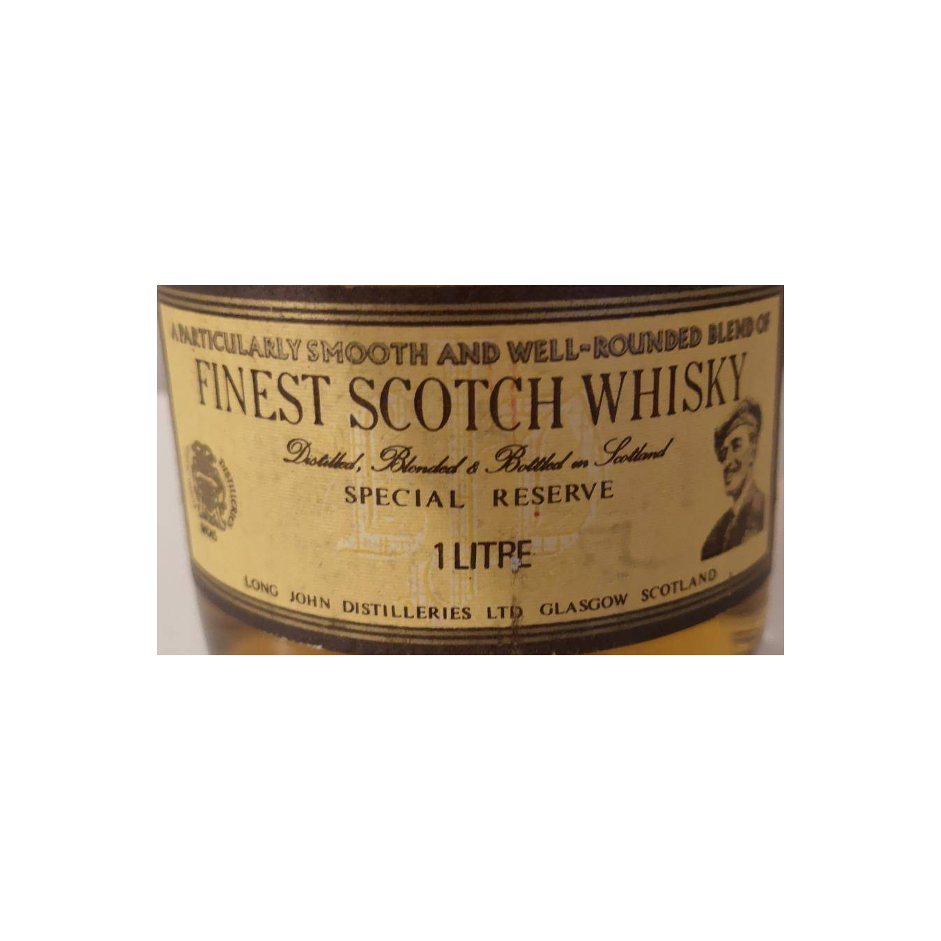 Long John Finest Scotch Whisky 2