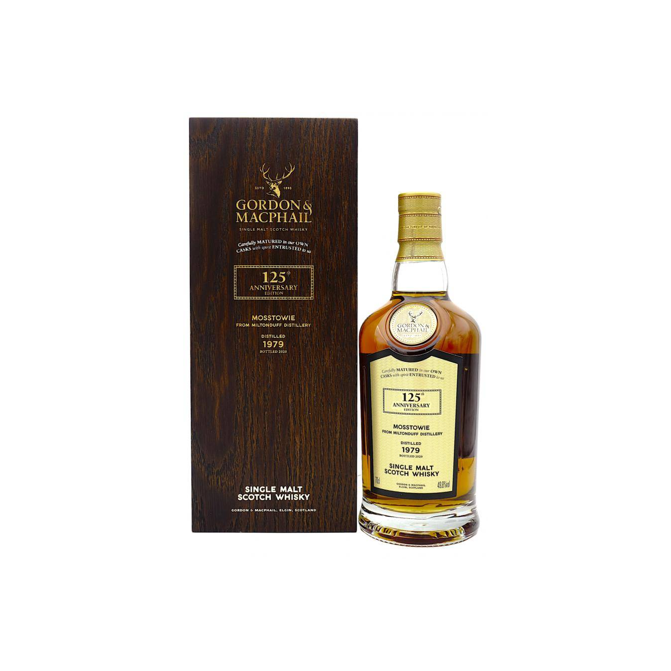Gordon & MacPhail 1979 40 Years Single Malt Whisky 3