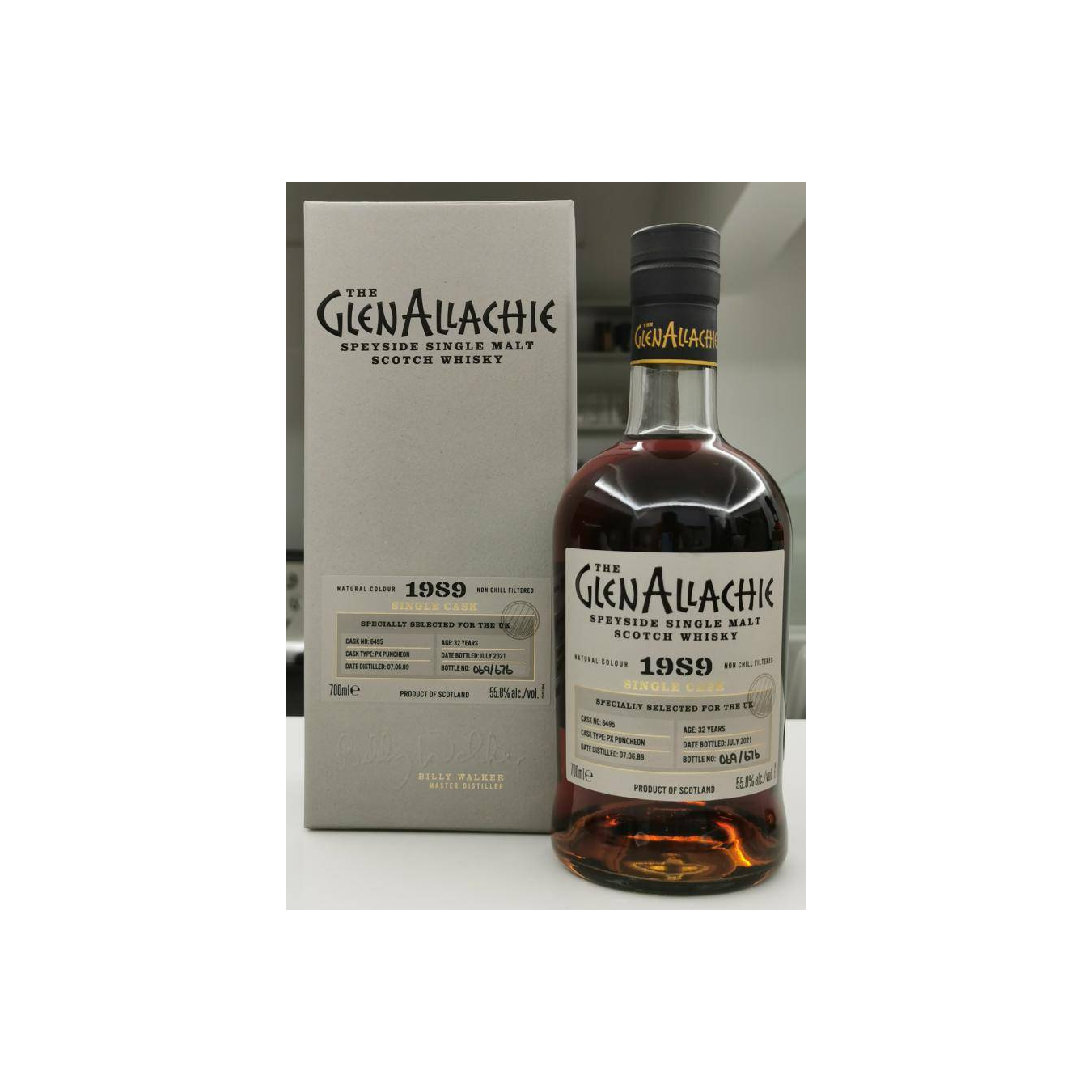 The GlenAllachie Single Cask 1989 32 Years Single Malt Whisky 3