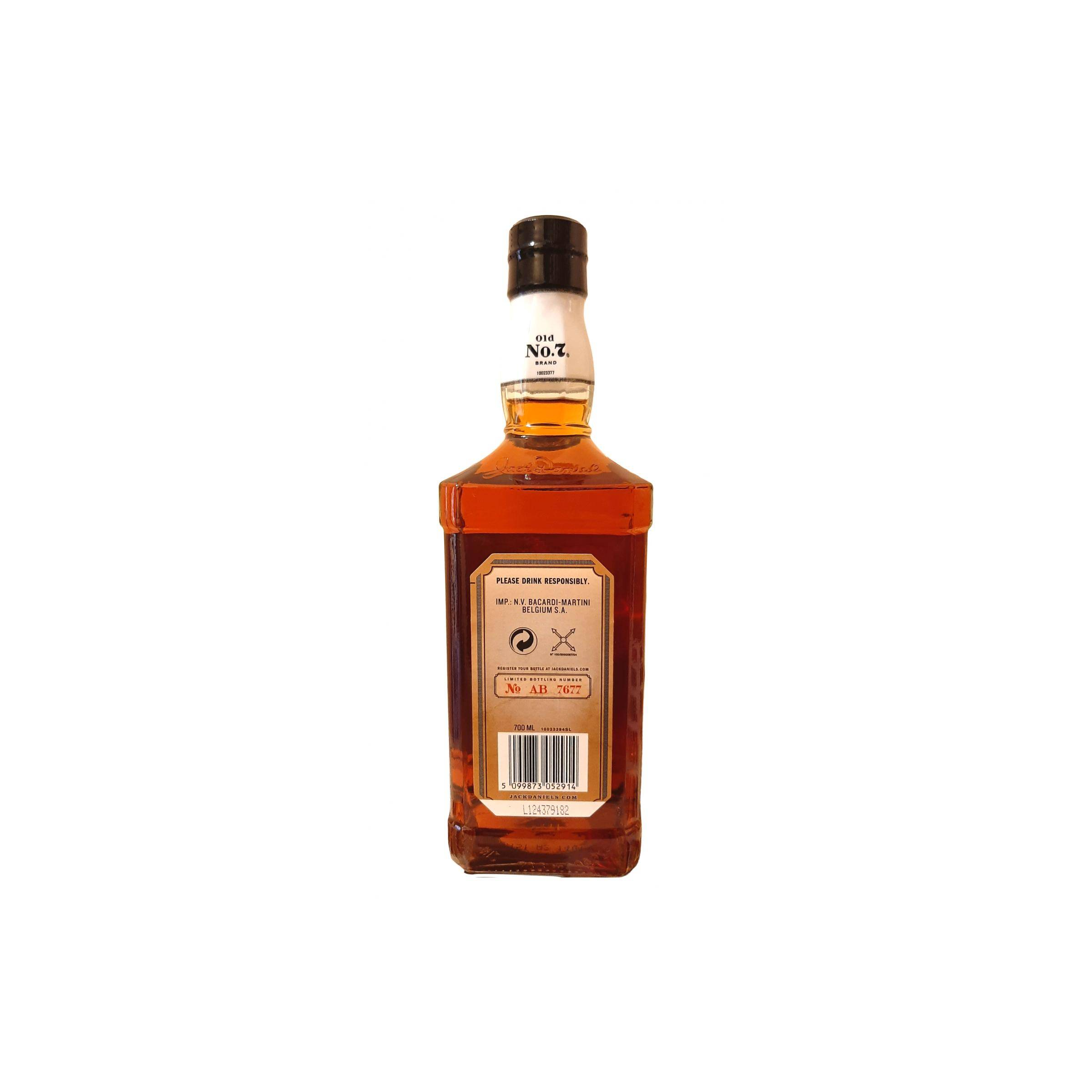 Jack Daniel's Tennessee Whisky  2