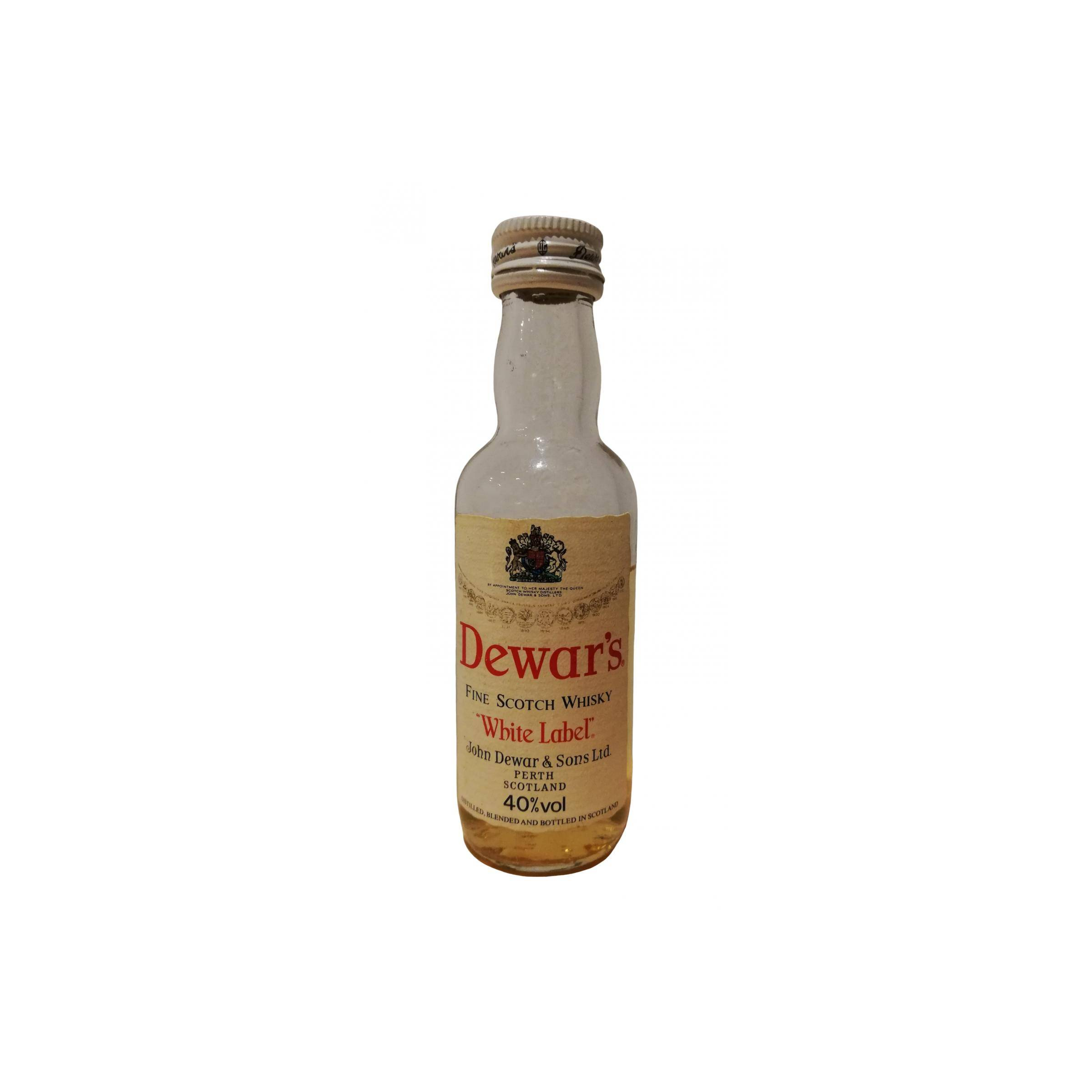 Dewar's Blended Whisky 2