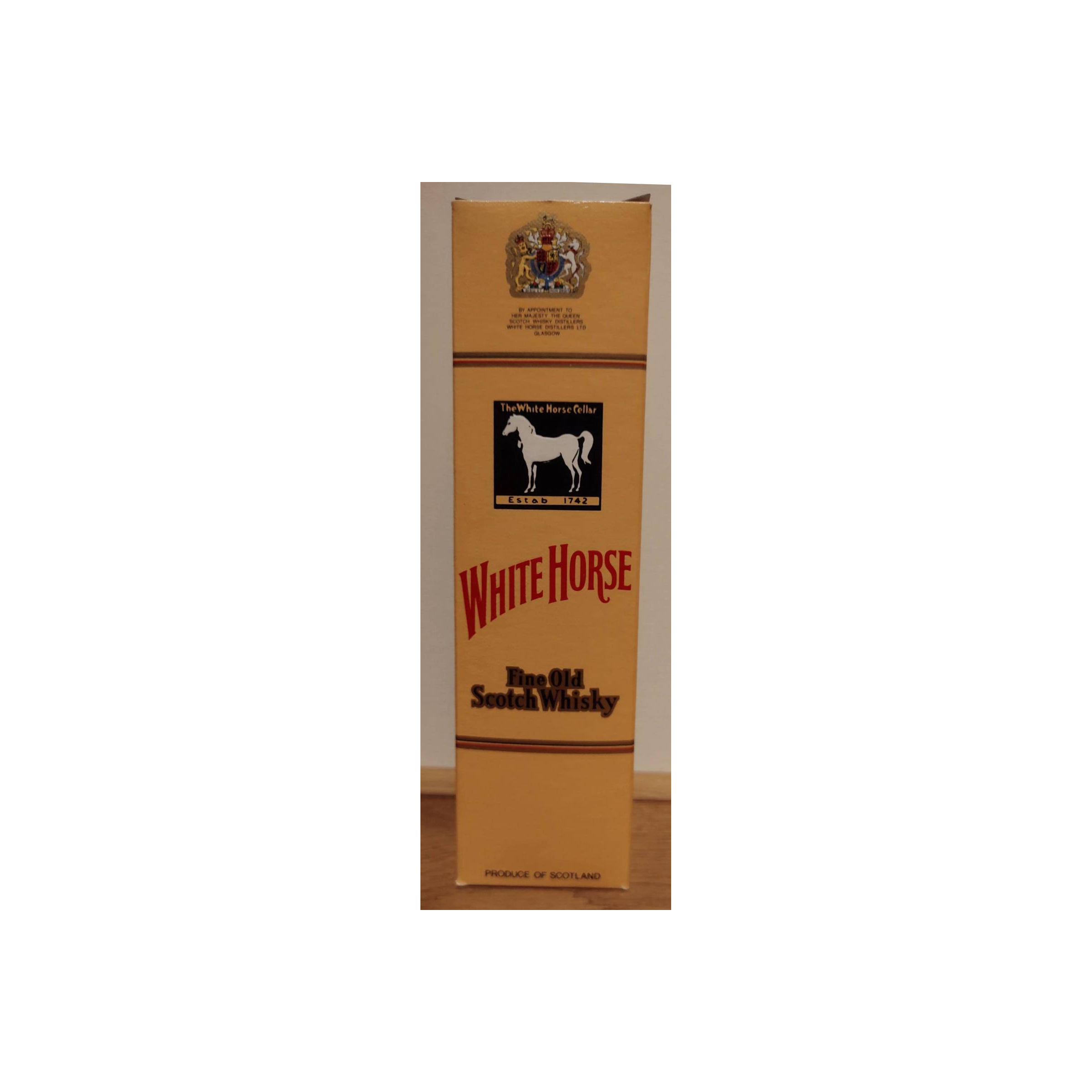 White Horse 1980 Blended Whisky 3