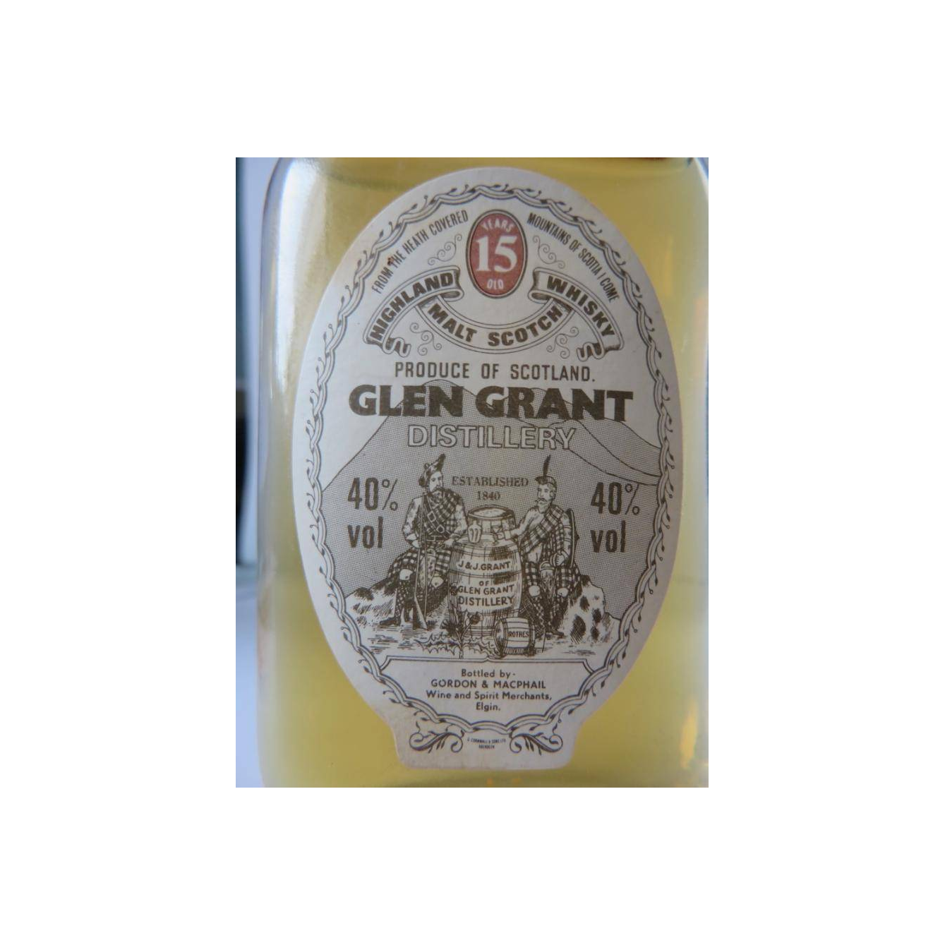 Glen Grant 15 Years Single Malt Whisky 3