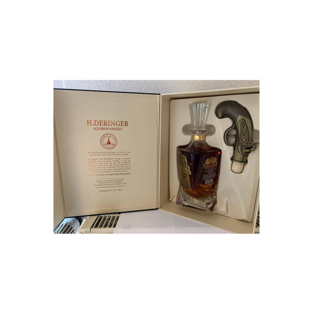H. Deringer Bourbon Whiskey 3