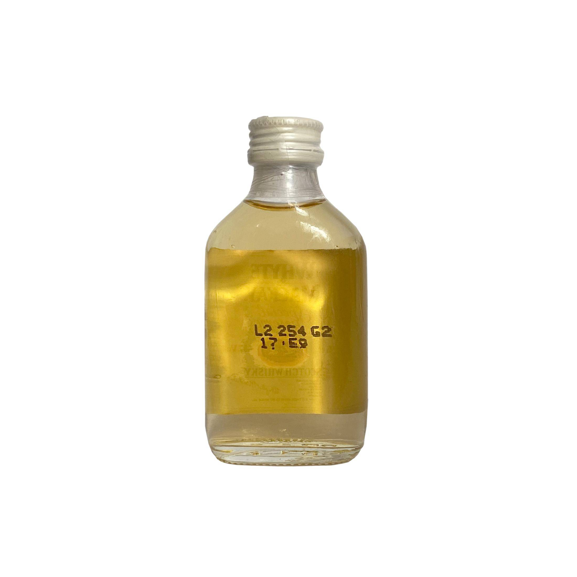 Whyte & Mackay Miniature Blended Whisky 3