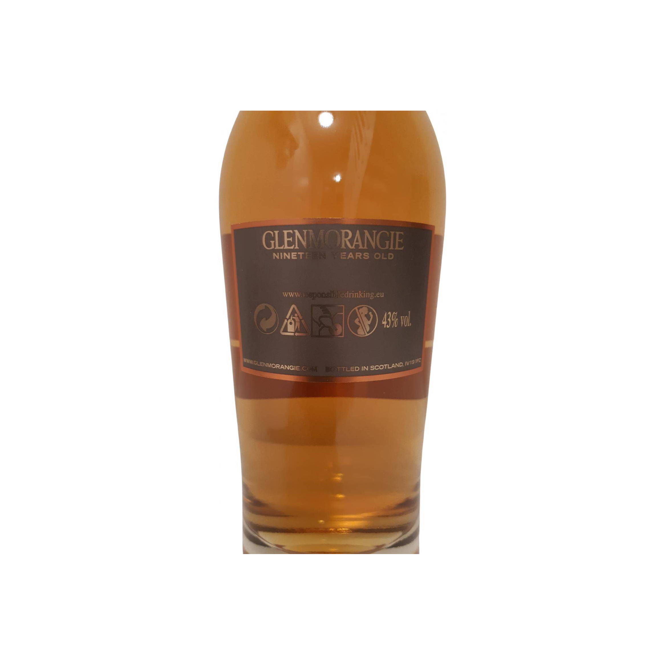 Glenmorangie 19 Years Single Malt Whisky 2