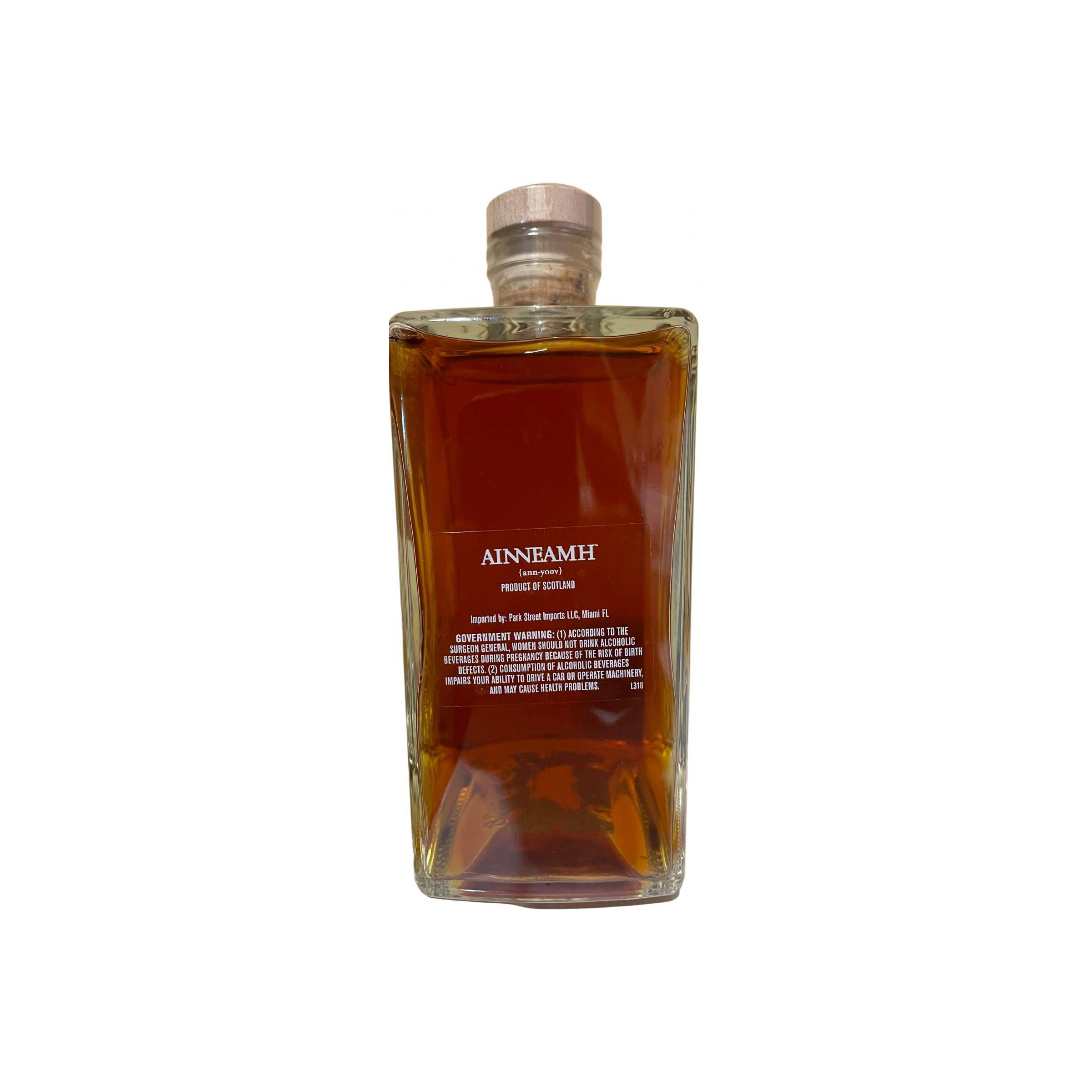 Scotch Whisky 12-year-old Aiea 2
