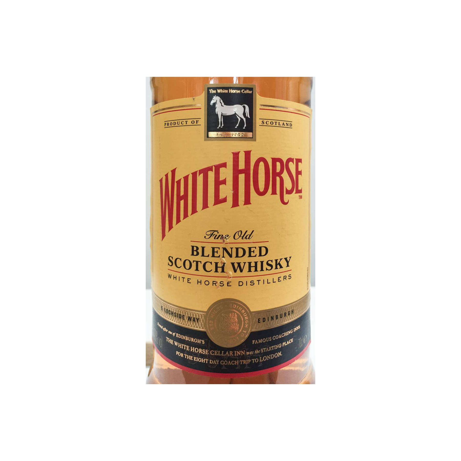 White Horse Blended Whisky 2