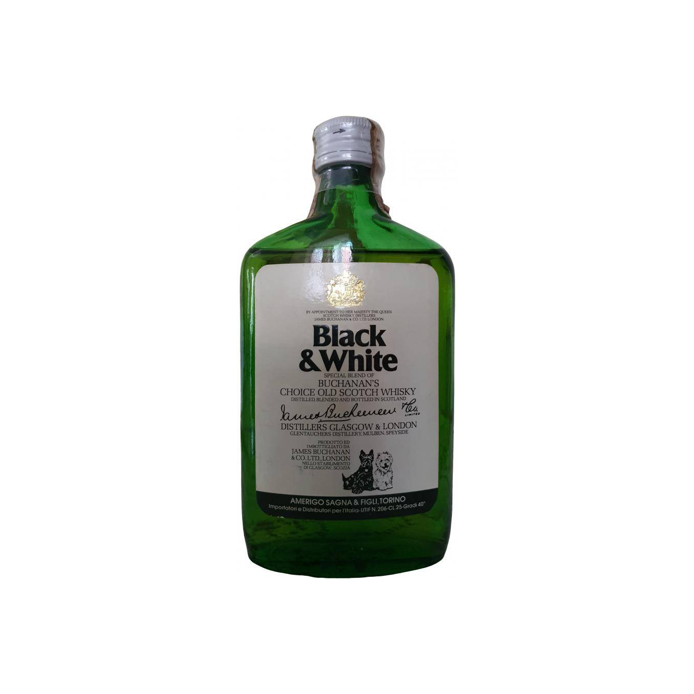 Black & White Blended Whisky 2
