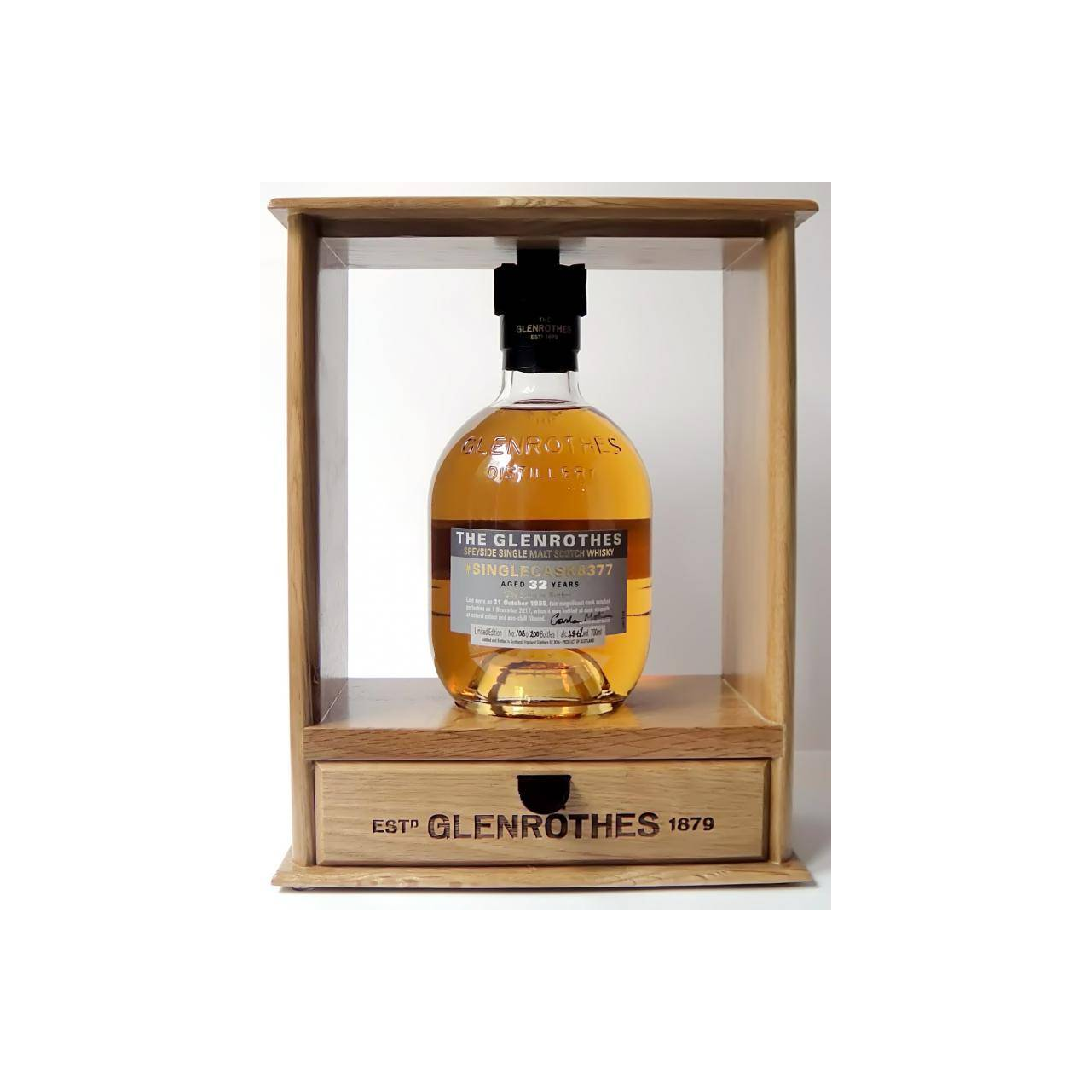 The Glenrothes Single Cask 1985 32 Years Single Malt Whisky 3