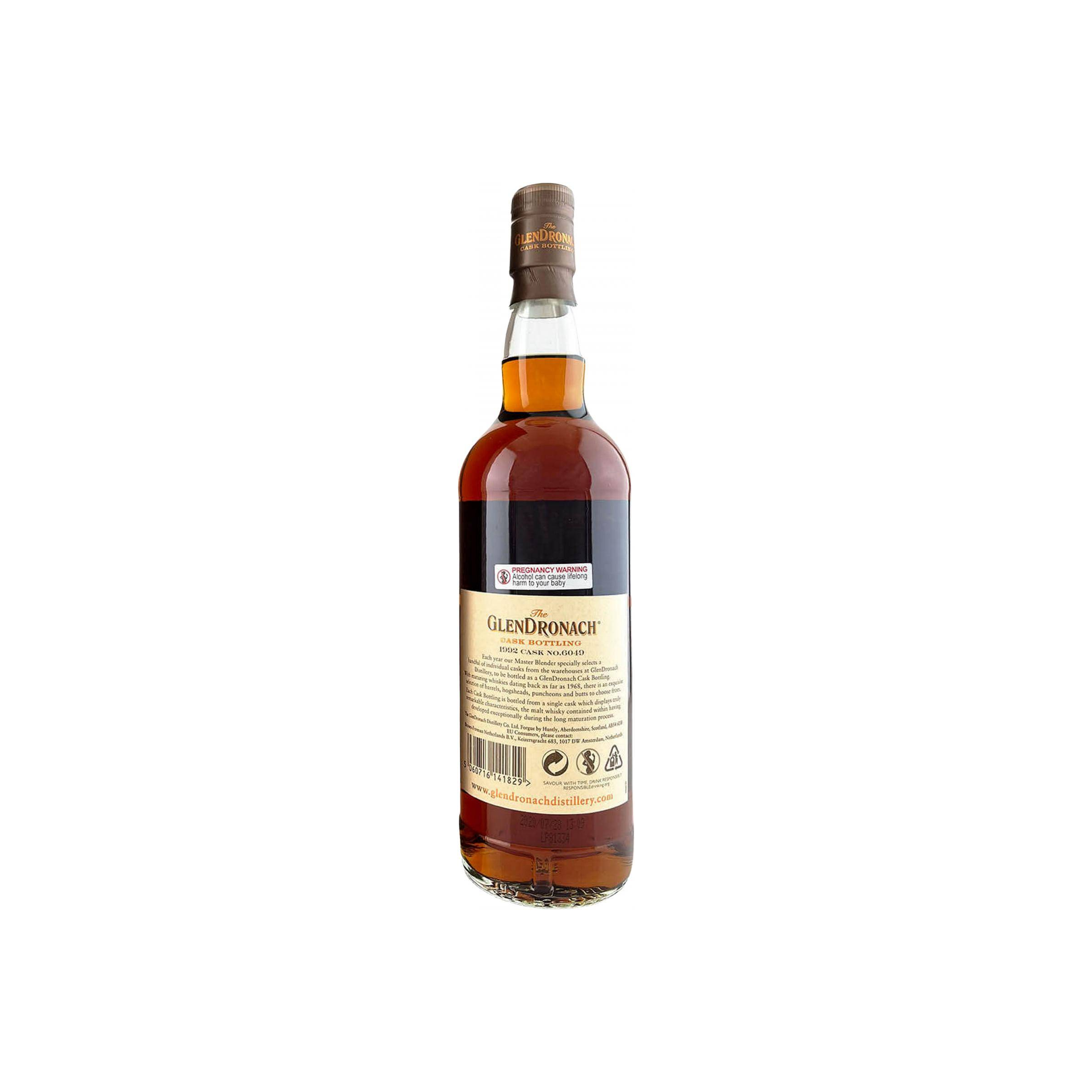 GlenDronach 1992 27 Years Single Malt Whisky 2