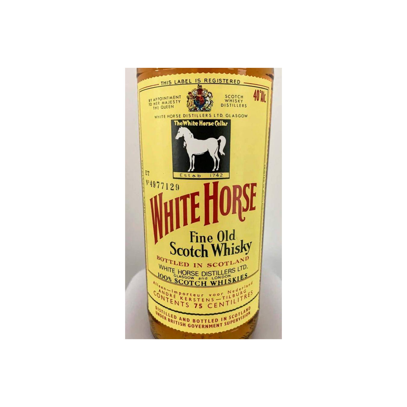 White Horse Blended Whisky 2