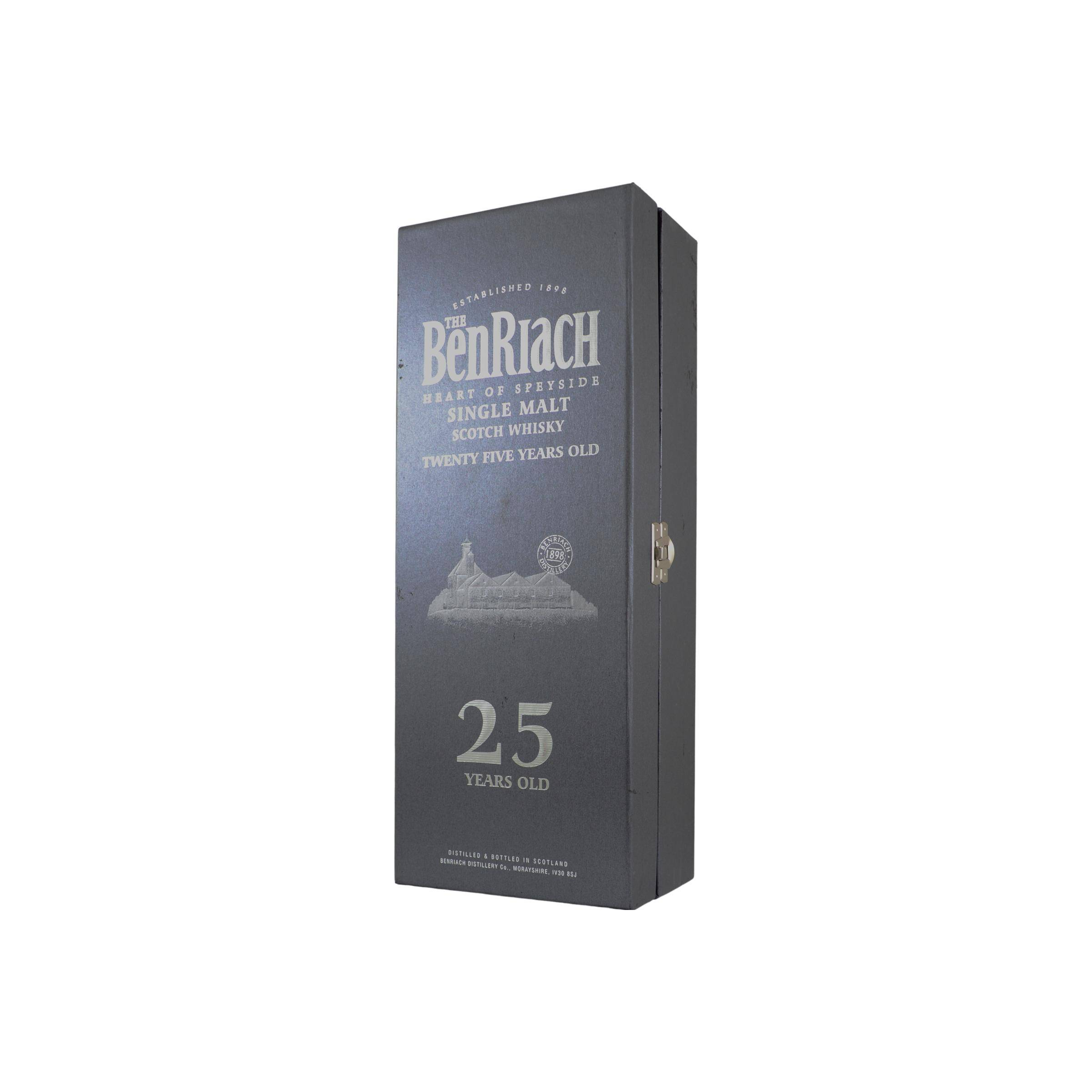 BenRiach 25 Years Single Malt Whisky 2