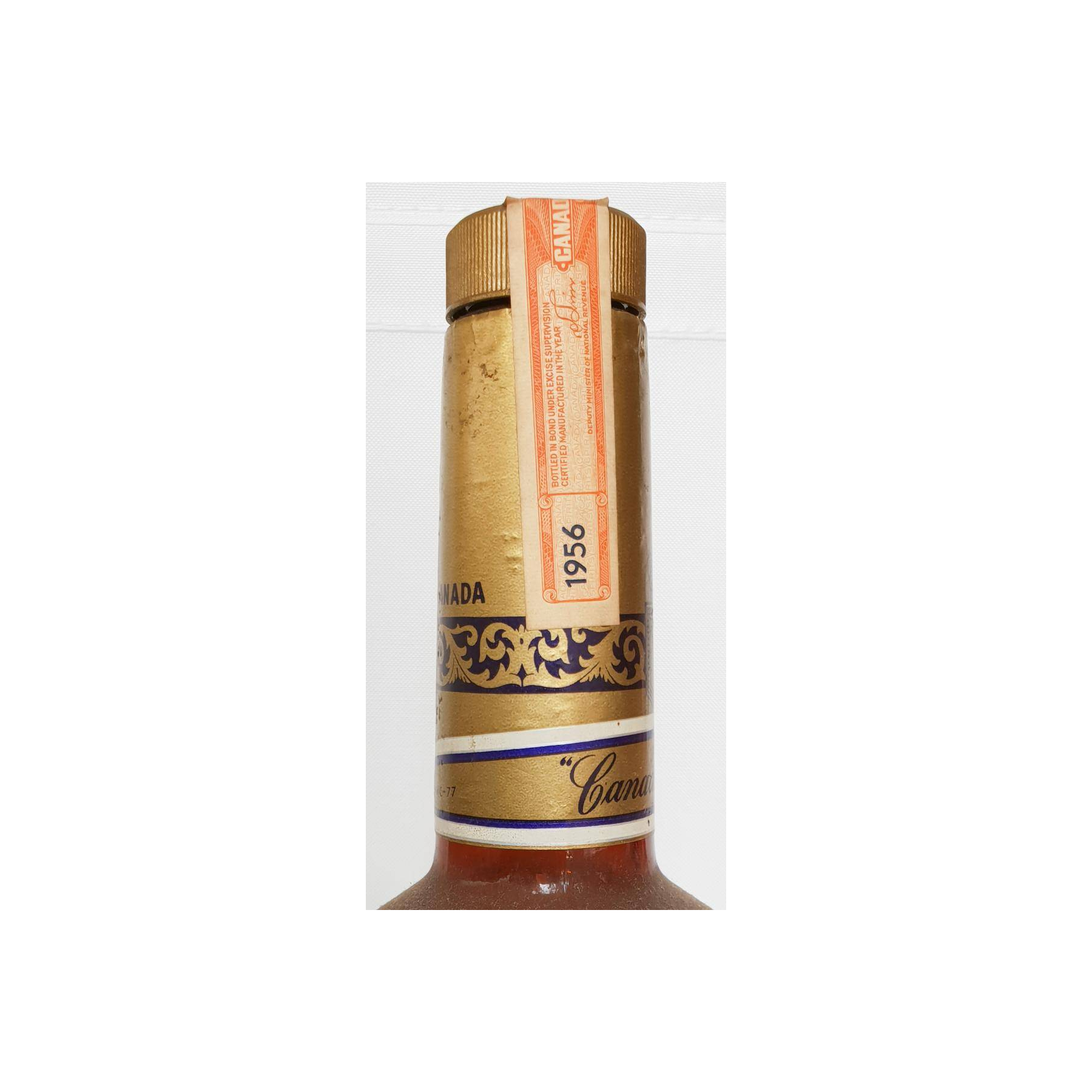 Canadian Club Canadian Whisky 2