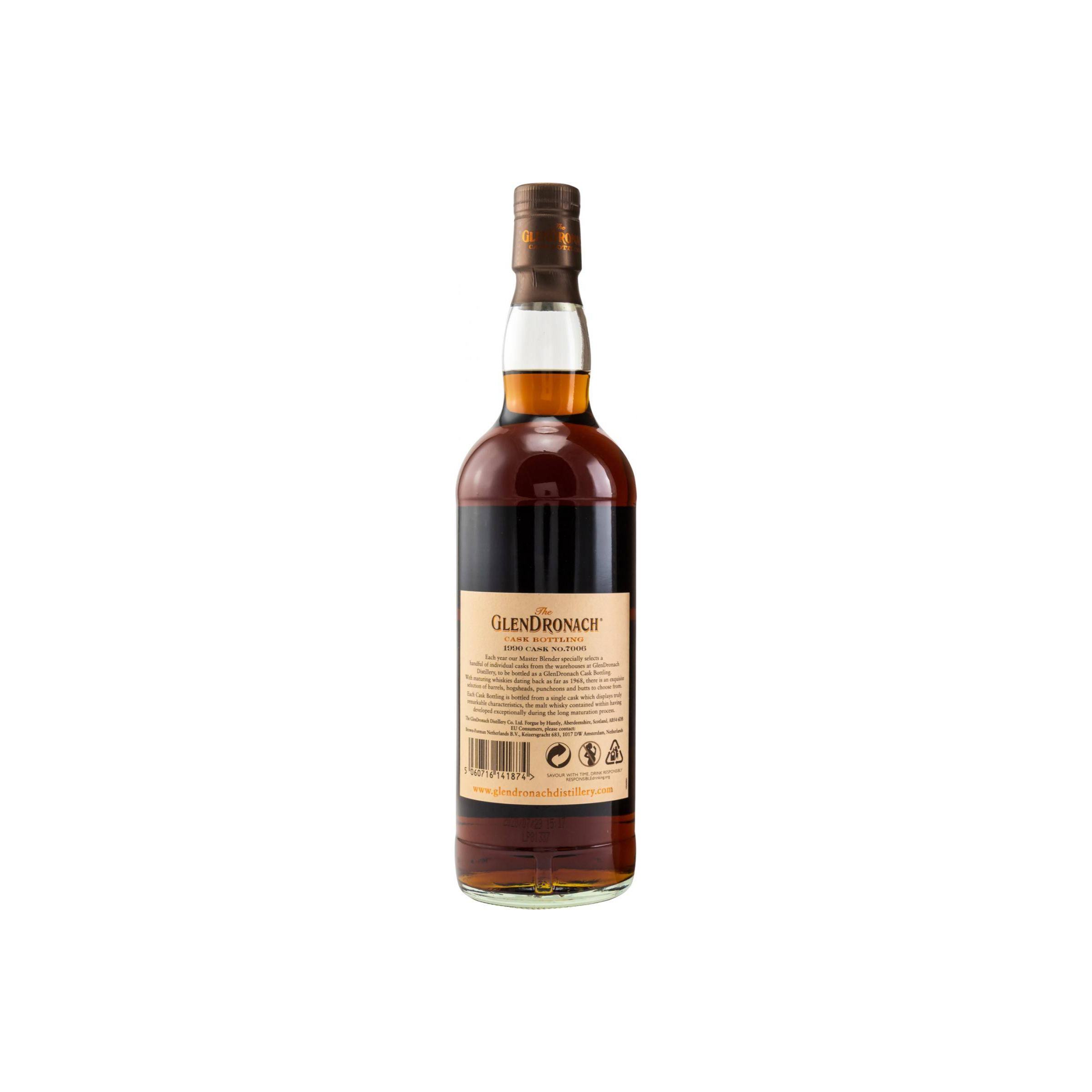 GlenDronach 1990 30 Years Single Malt Whisky 2