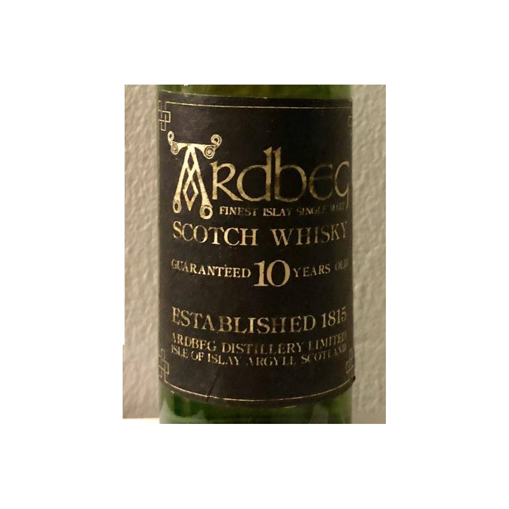 Ardbeg 10 Years Single Malt Whisky 3