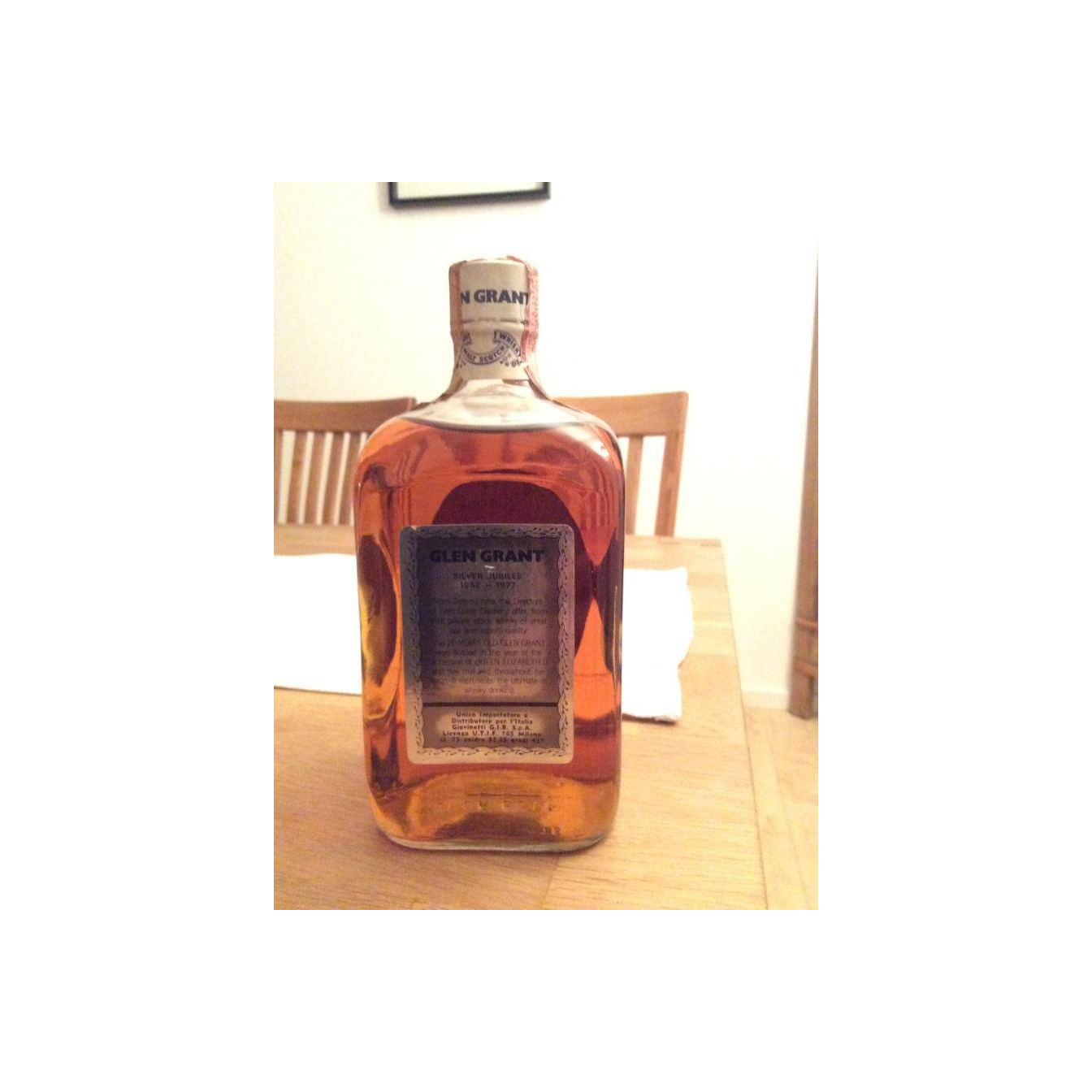 Glen Grant 25 Years Single Malt Whisky 3