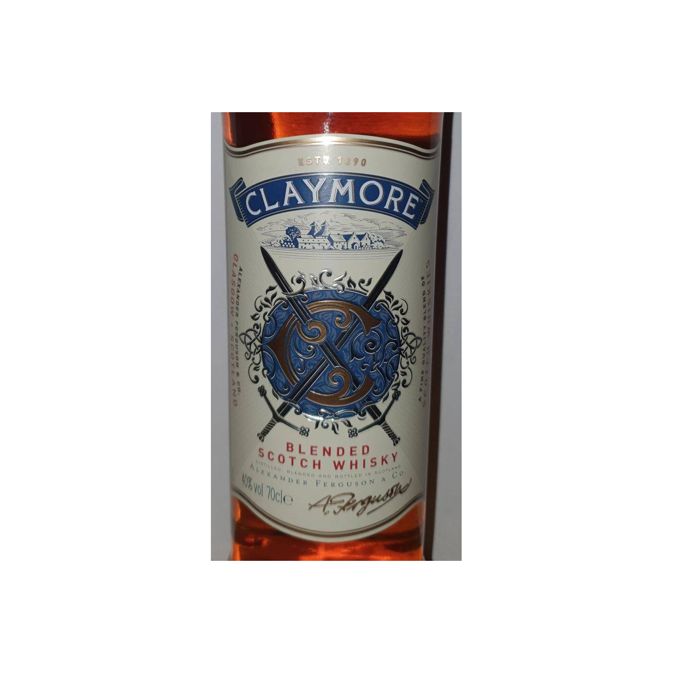 The Claymore Blended Scotch Whisky 2
