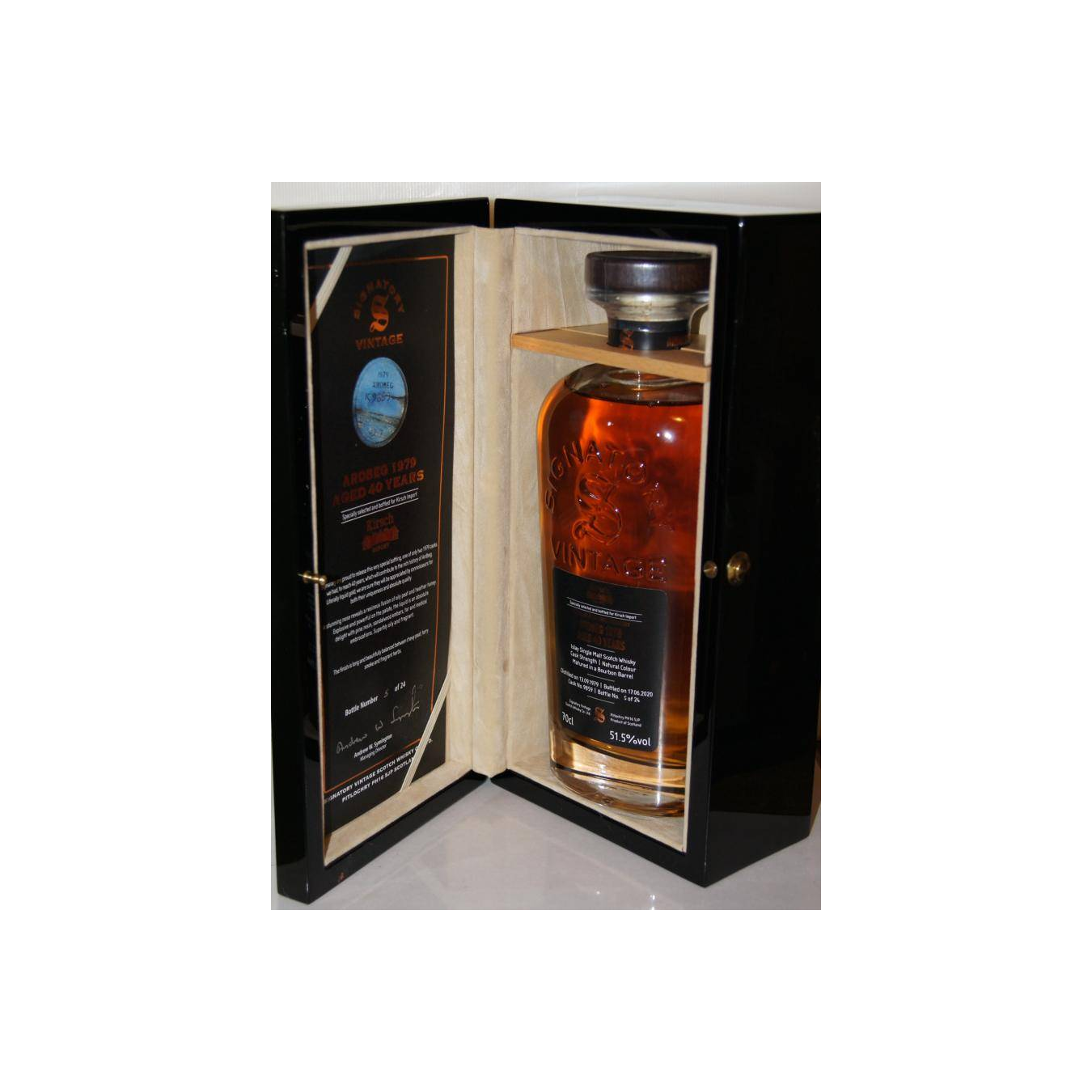 Ardbeg 1979 40 Years Single Malt Whisky 3