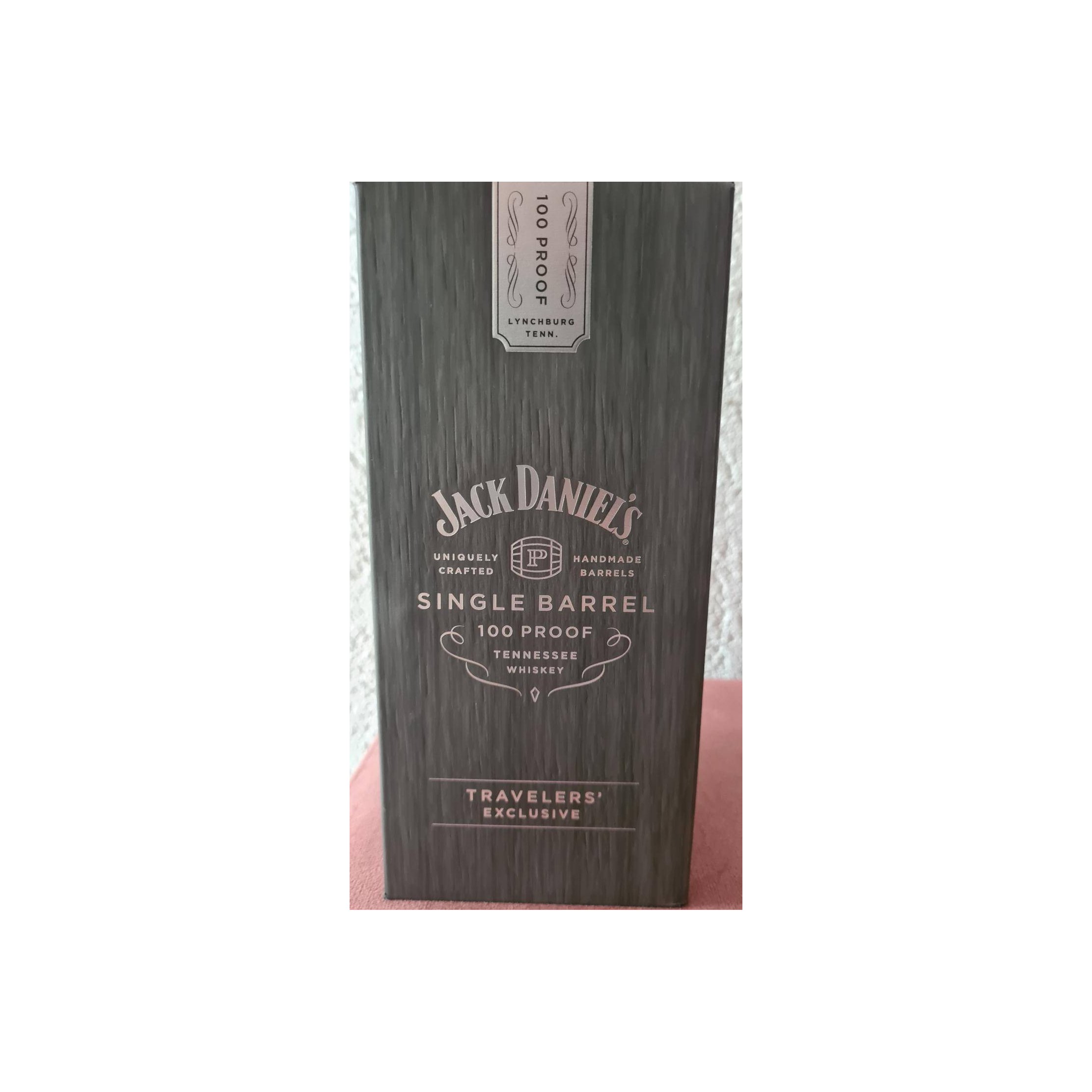 Jack Daniel's Tennessee Whisky  3