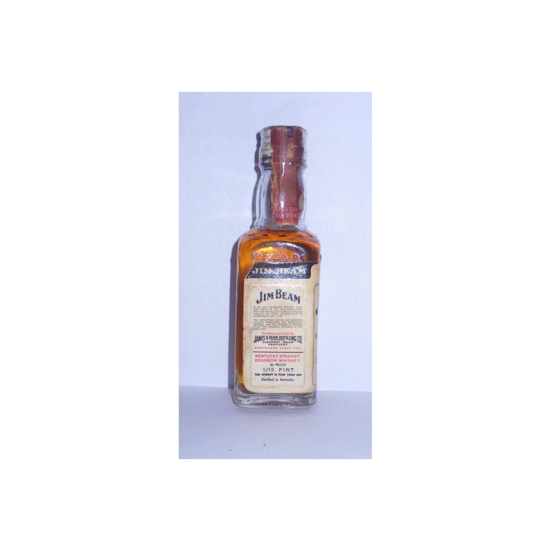 Jim Beam Kentucky Straight Bourbon Whiskey 4 Years Bourbon Whisky 2