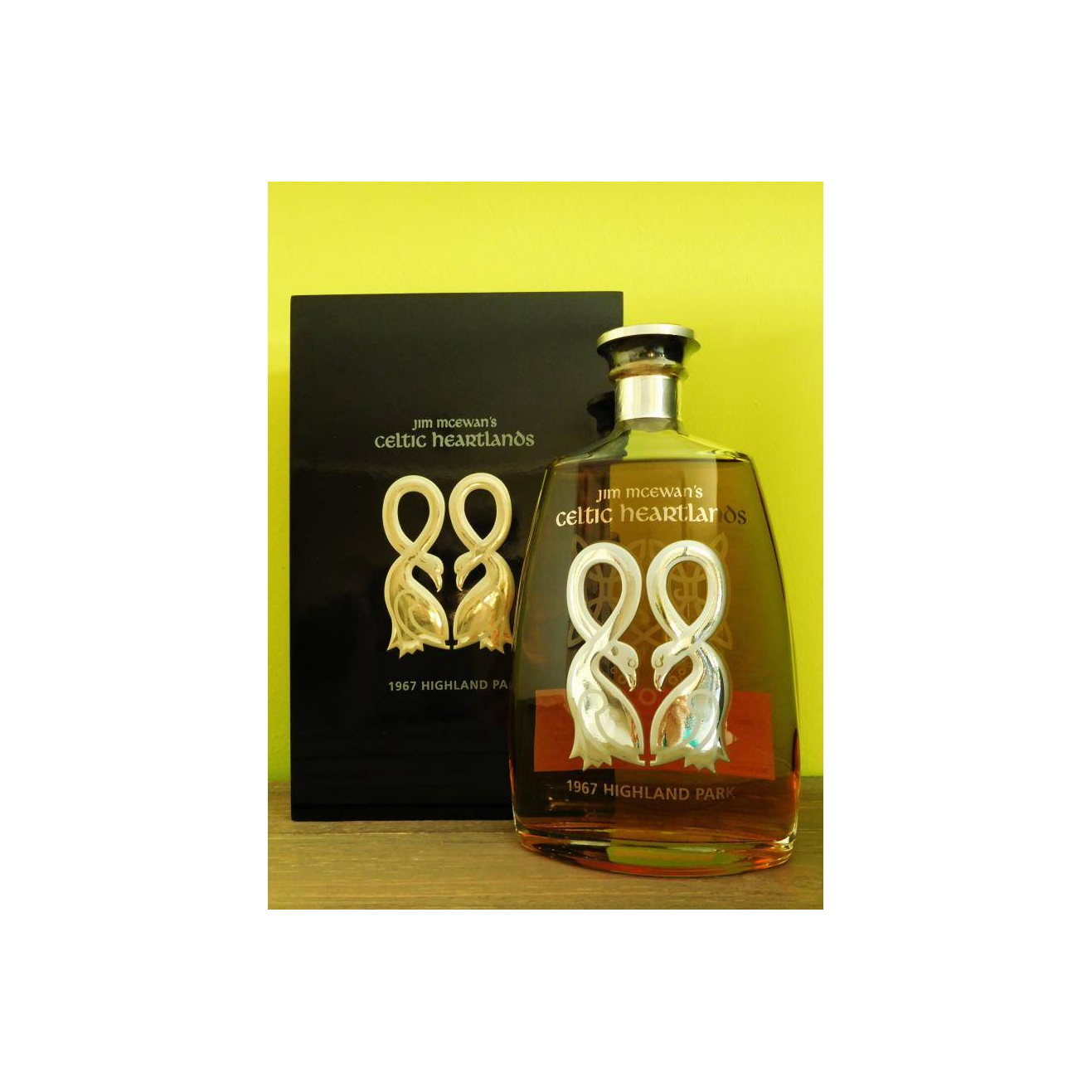 Highland Park 1967 35 Years Single Malt Whisky 2