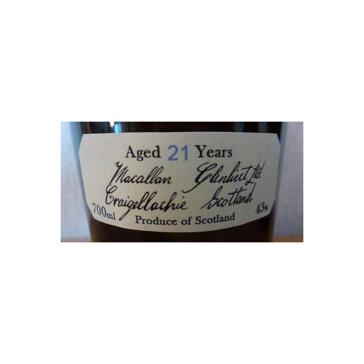 The Macallan 21 Years Single Malt Whisky 2