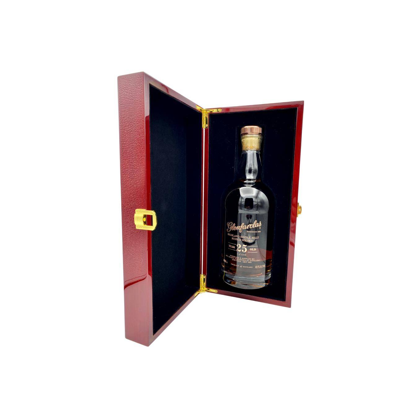 Glenfarclas 25 Years Single Malt Whisky 3
