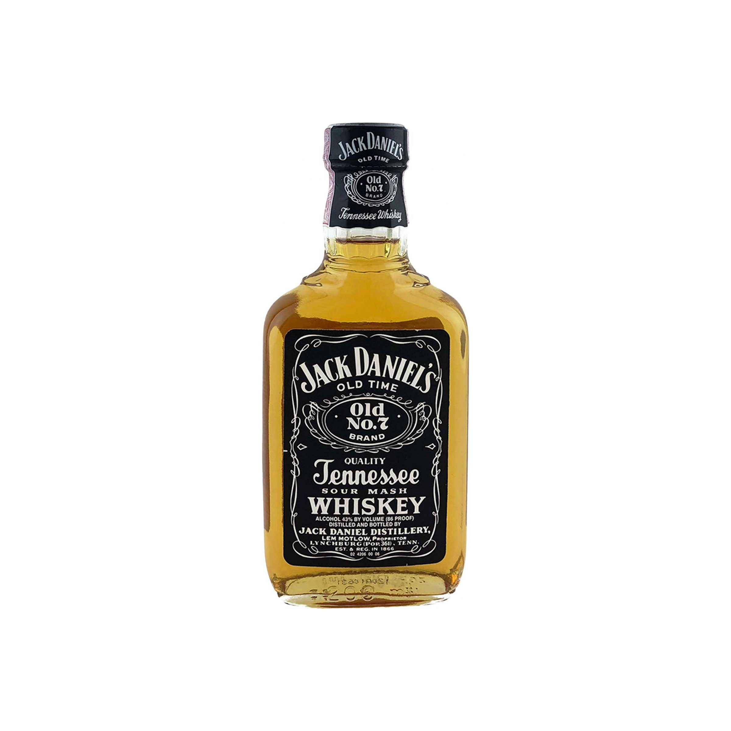 Jack Daniel's Tennessee Whisky  2