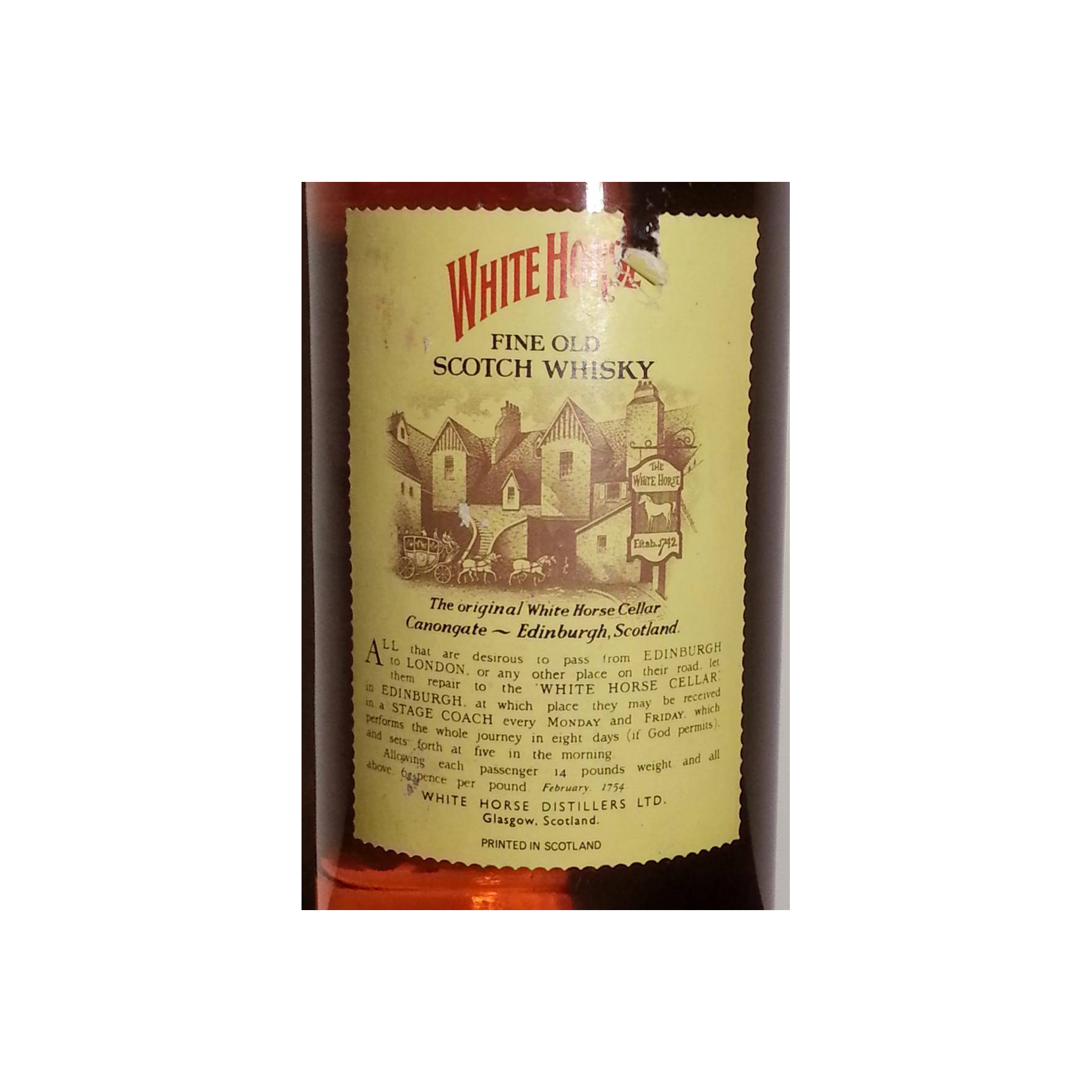 White Horse Blended Whisky 2
