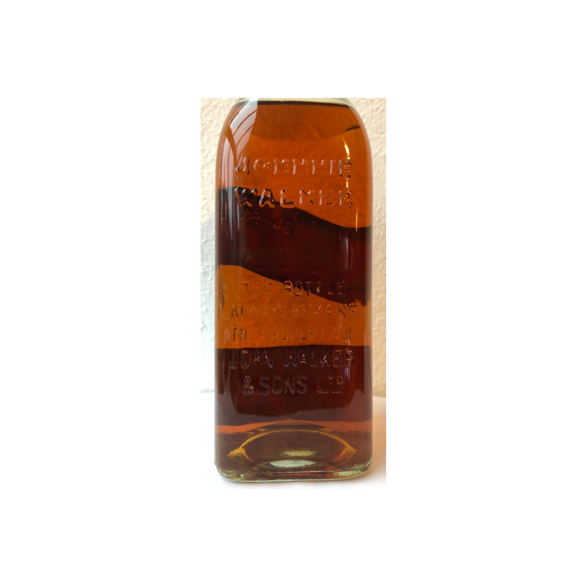 Johnnie Walker Blended Whisky 2