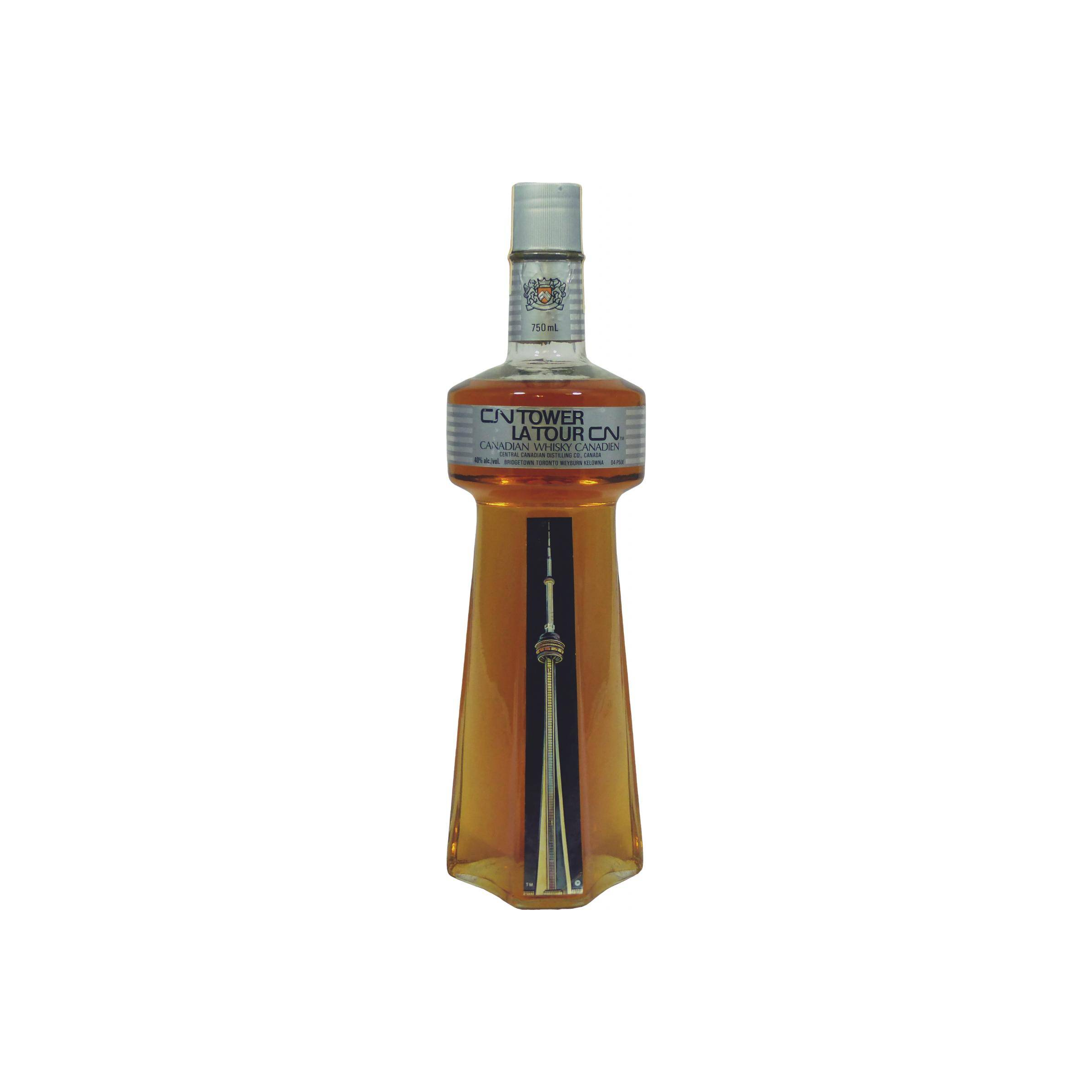 CN Tower Canadian Whisky Canadien
