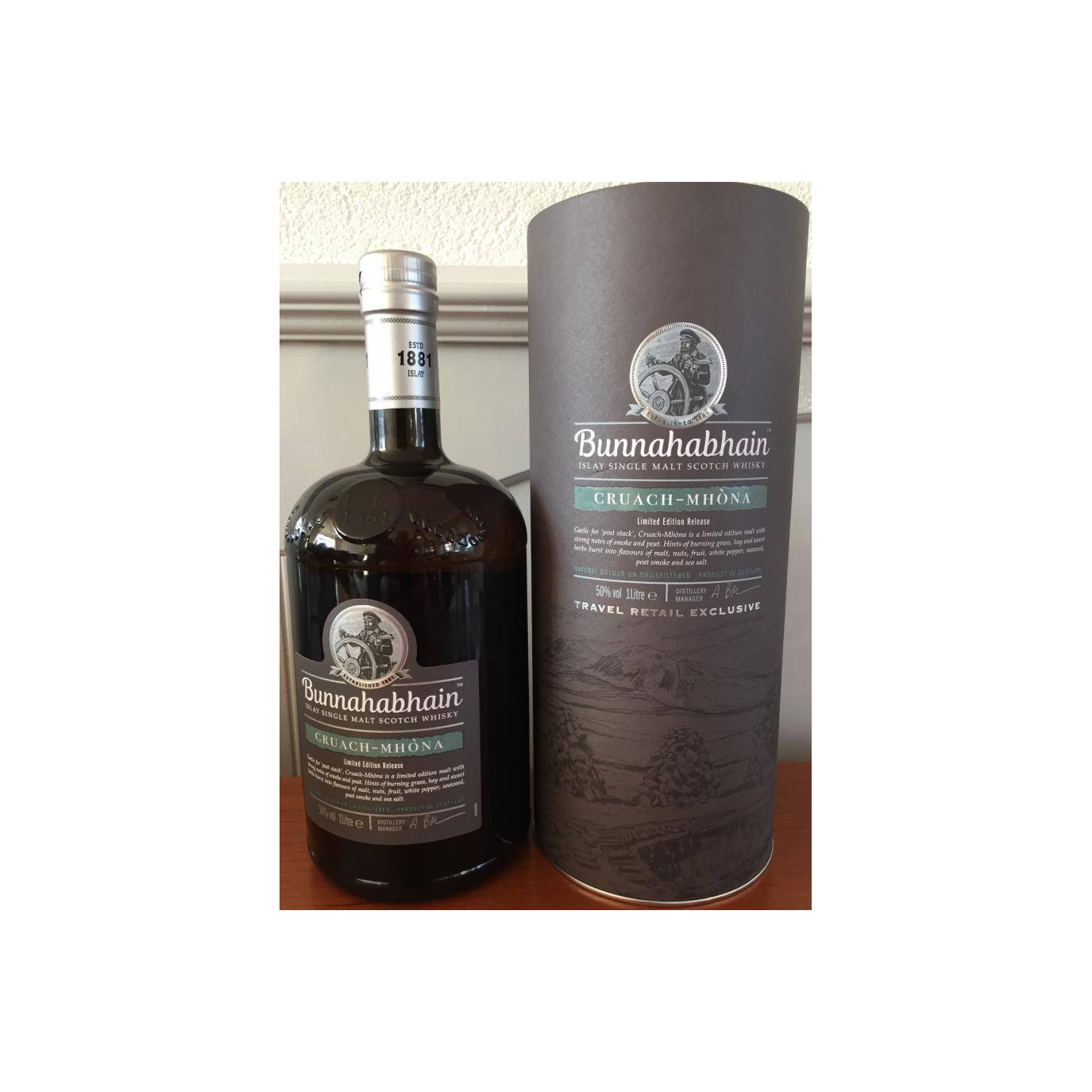 Bunnahabhain Limited Edition Single Malt Whisky 2