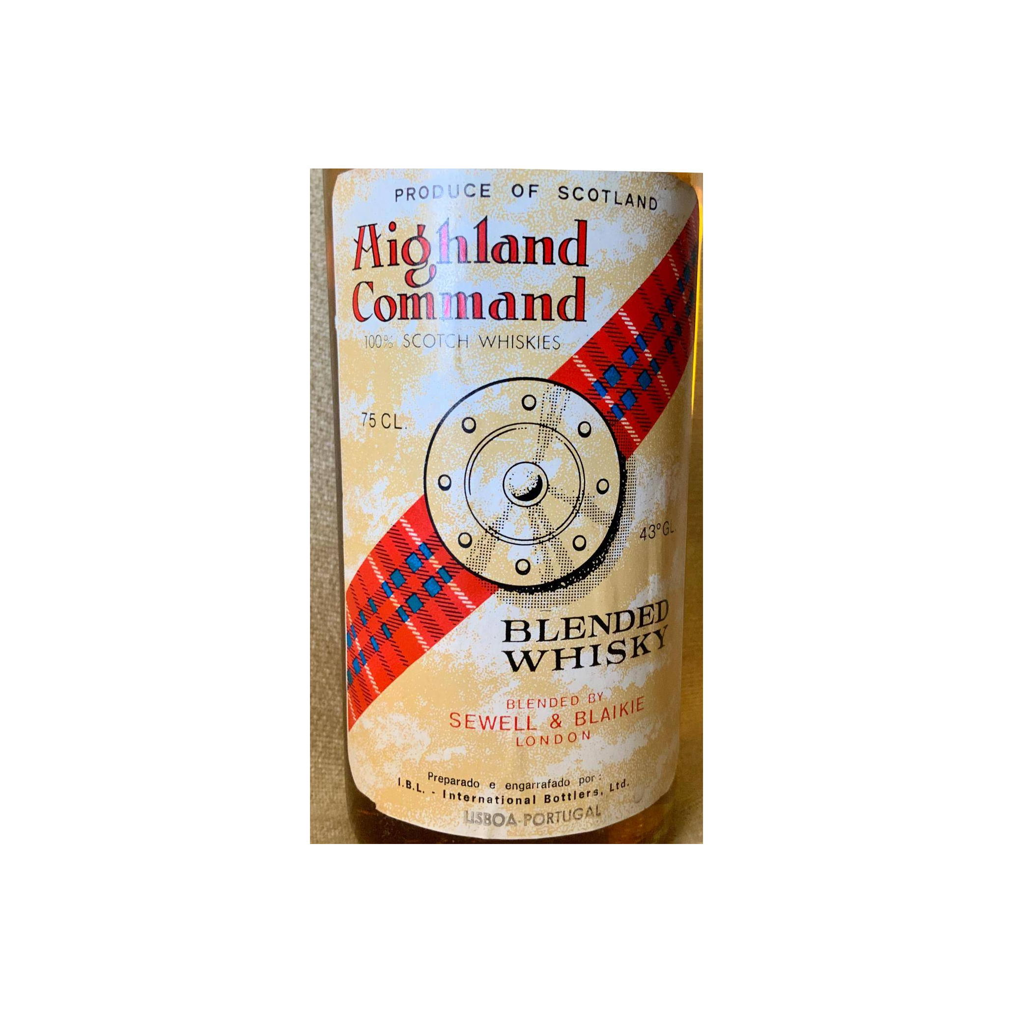 Highland Command Blended Whisky 2