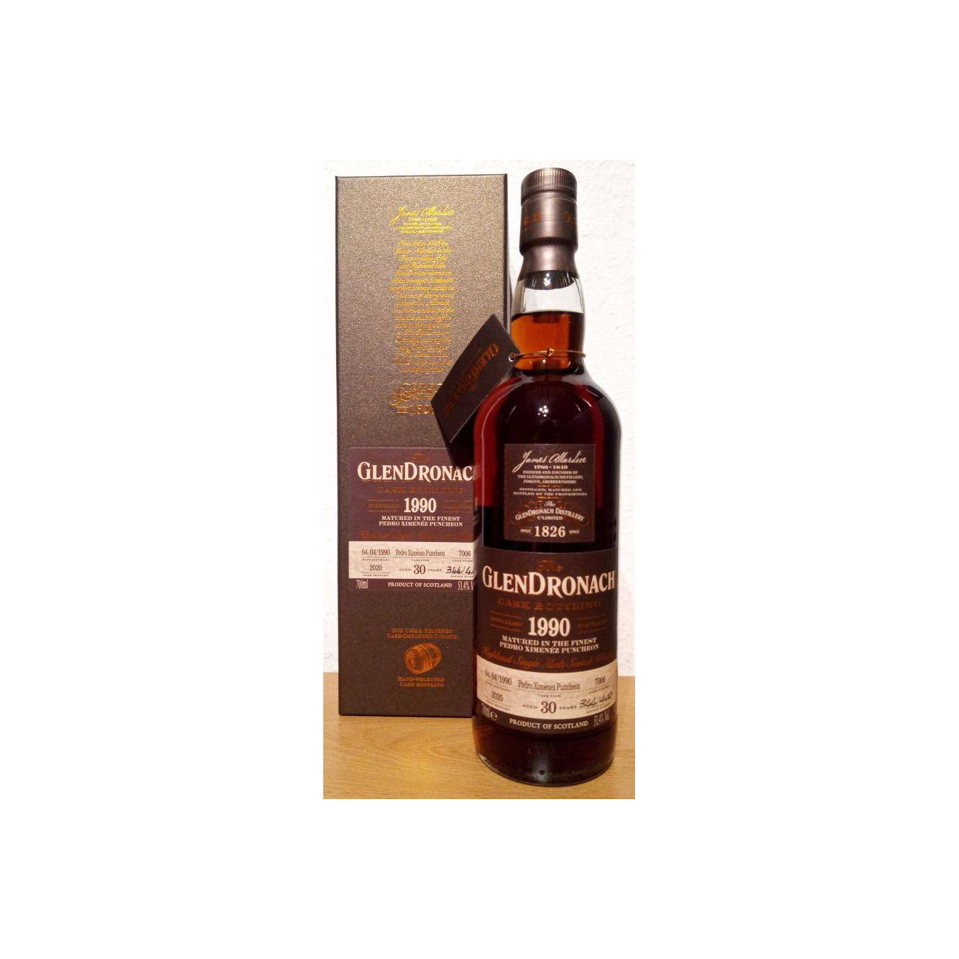 GlenDronach 1990 30 Years Single Malt Whisky 3