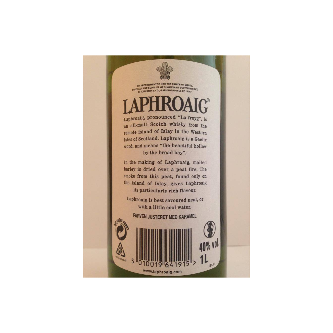 Laphroaig 10 Years Single Malt Whisky 2