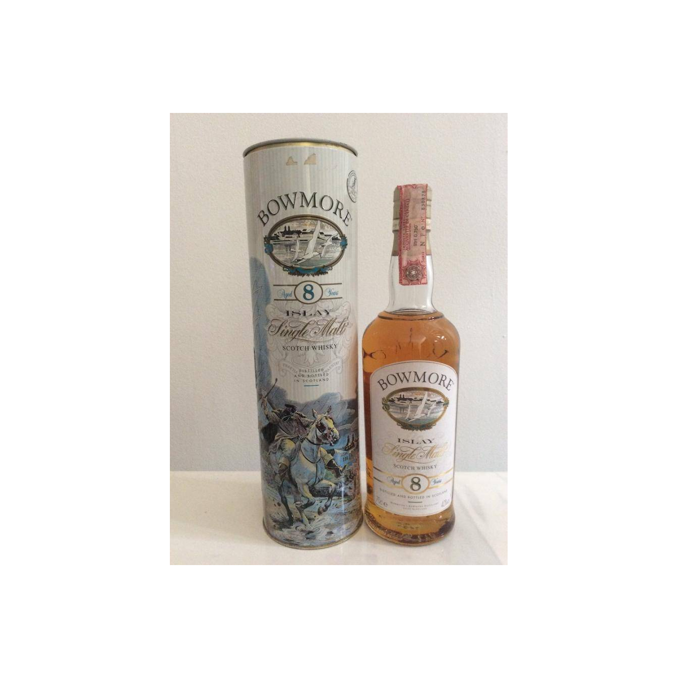 Bowmore 8 Years Single Malt Whisky