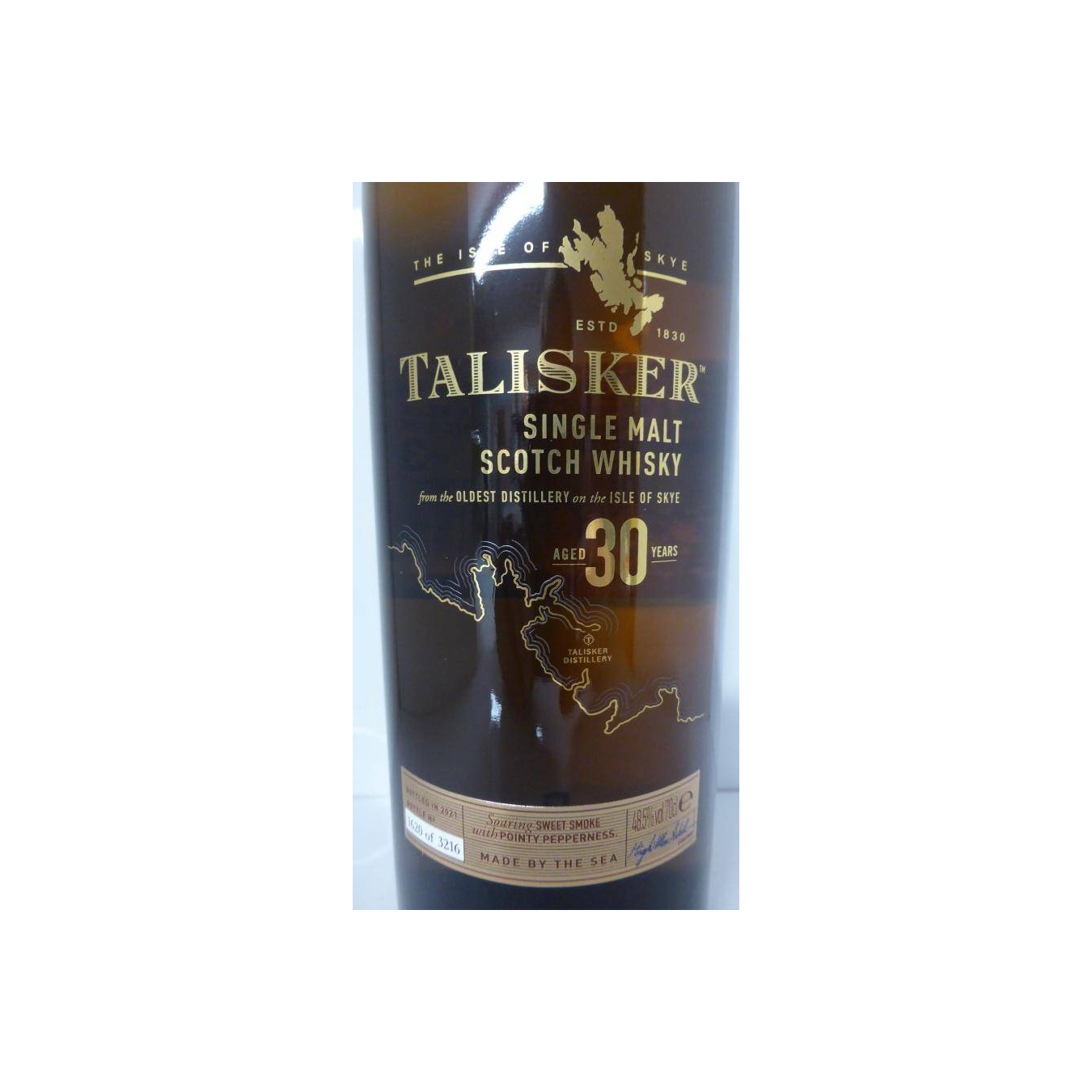 Talisker 30 Years Single Malt Whisky 3