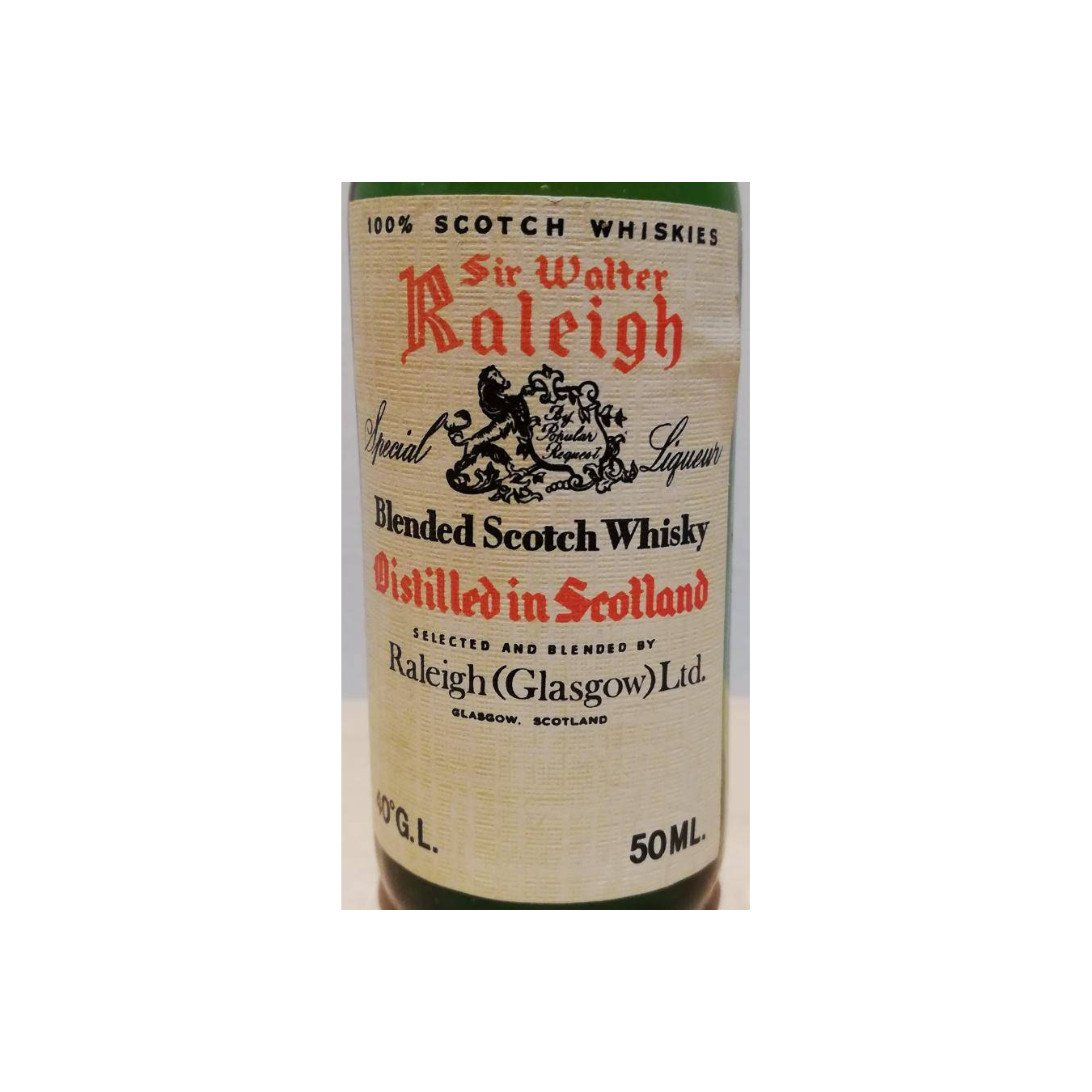 Sir Walter Raleigh Blended Scotch Whisky 3